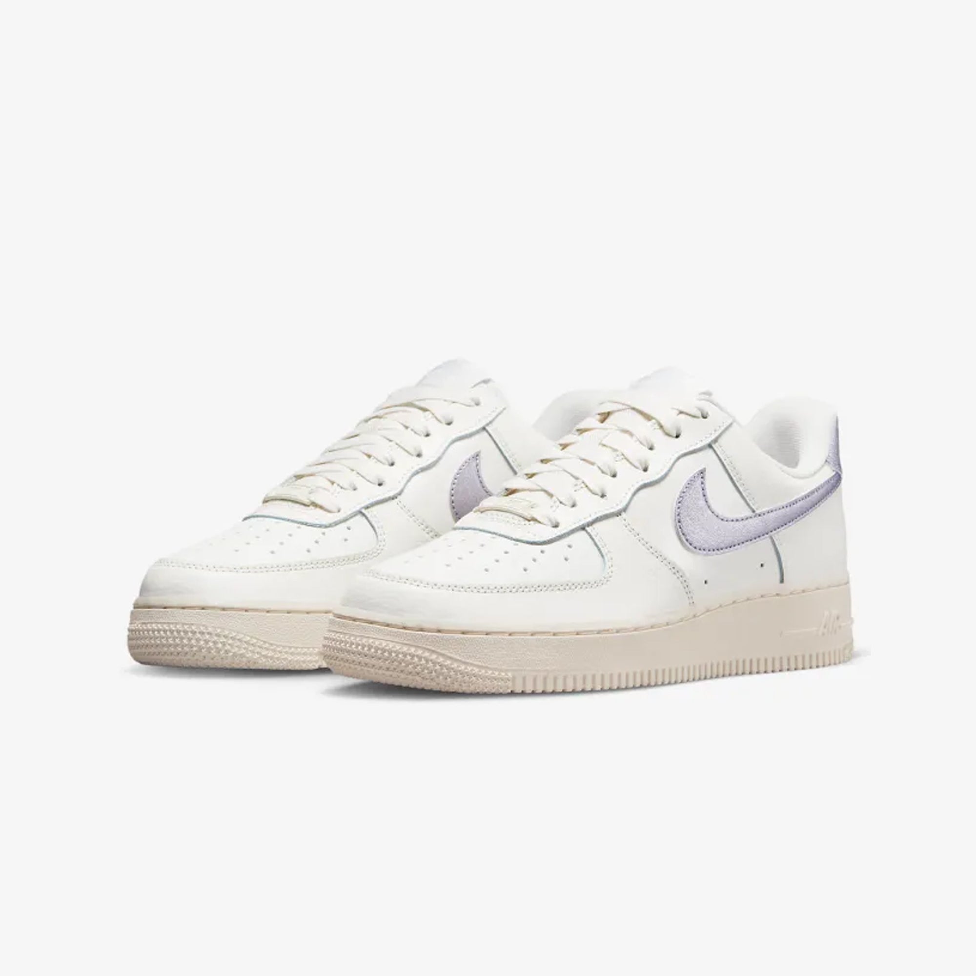 Nike | AIR FORCE 1 '07 { SAIL/OXYGEN PURPLE
