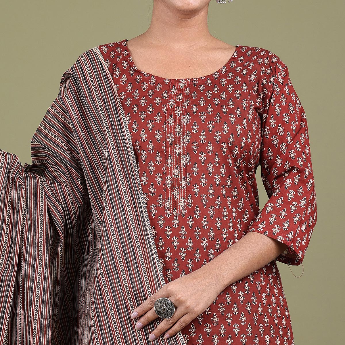 Peachmode Seller Maroon Floral Printed Pure Cotton Suit - view 3