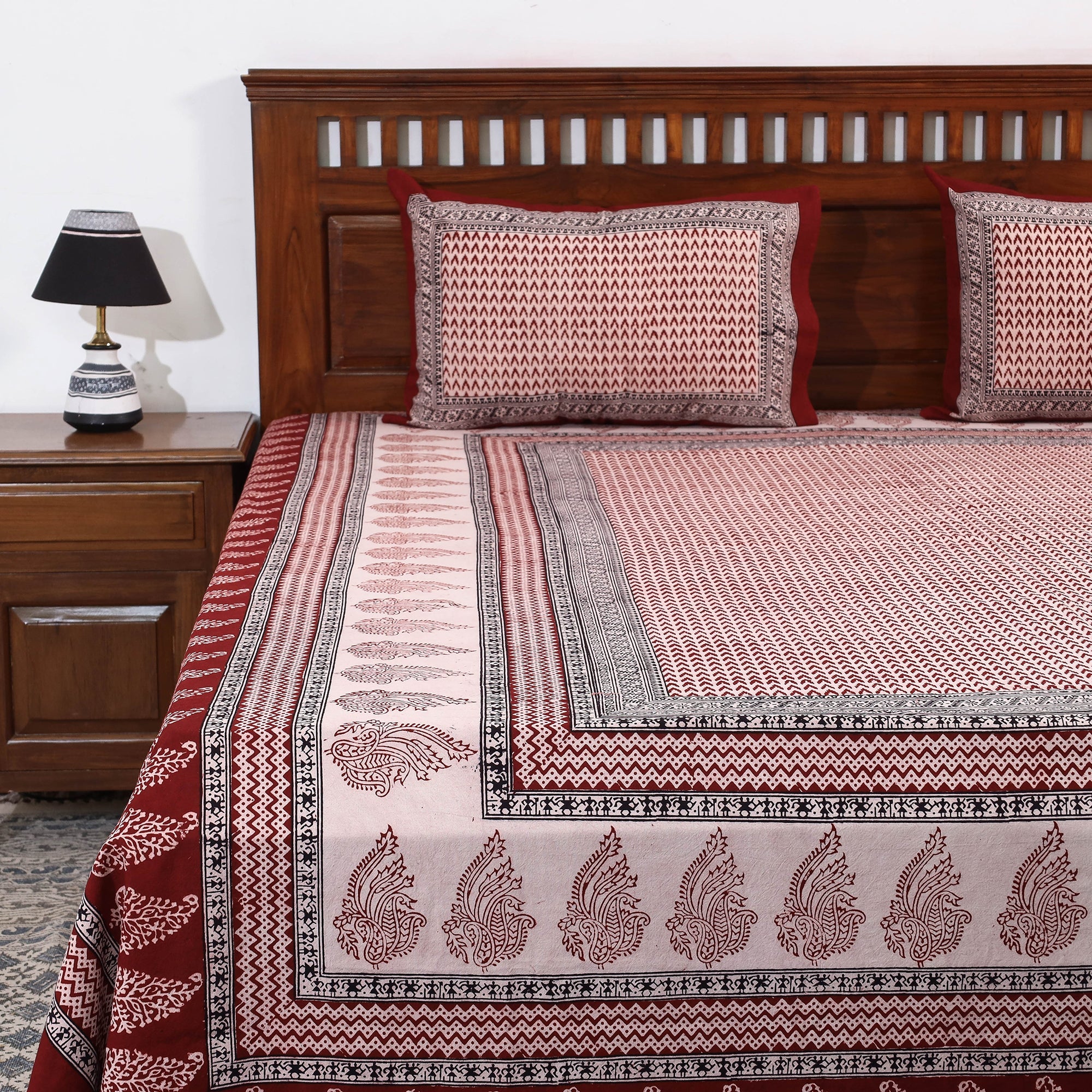 BAGH PRINTS BY ANSHAR FARUKH KHATRI Bagh Block Printed Cotton Double Bed Cover with Pillow Covers (112 x 92 in) - view 2