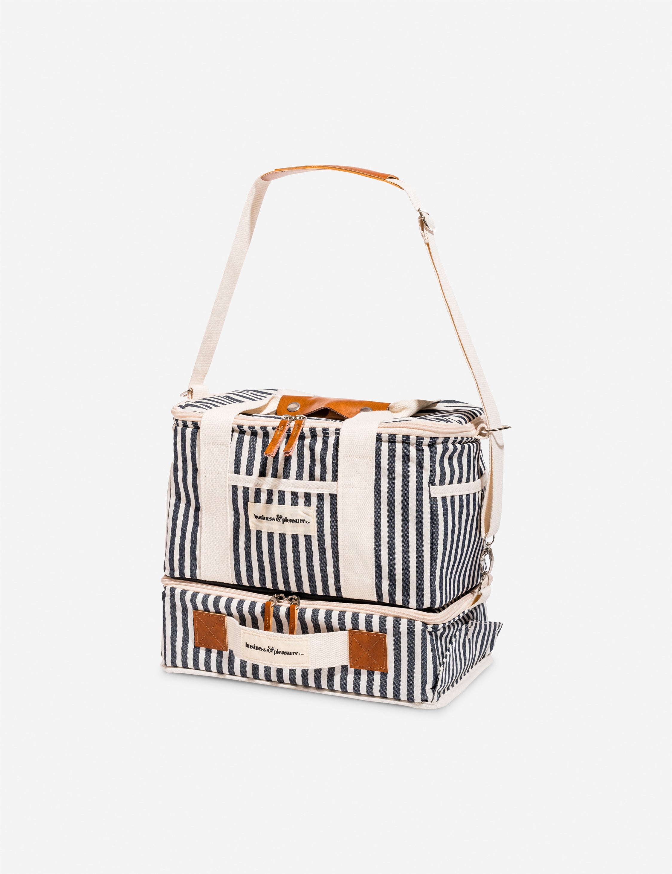 Lulu and Georgia Picnic Set by Business & Pleasure Co. - view 2