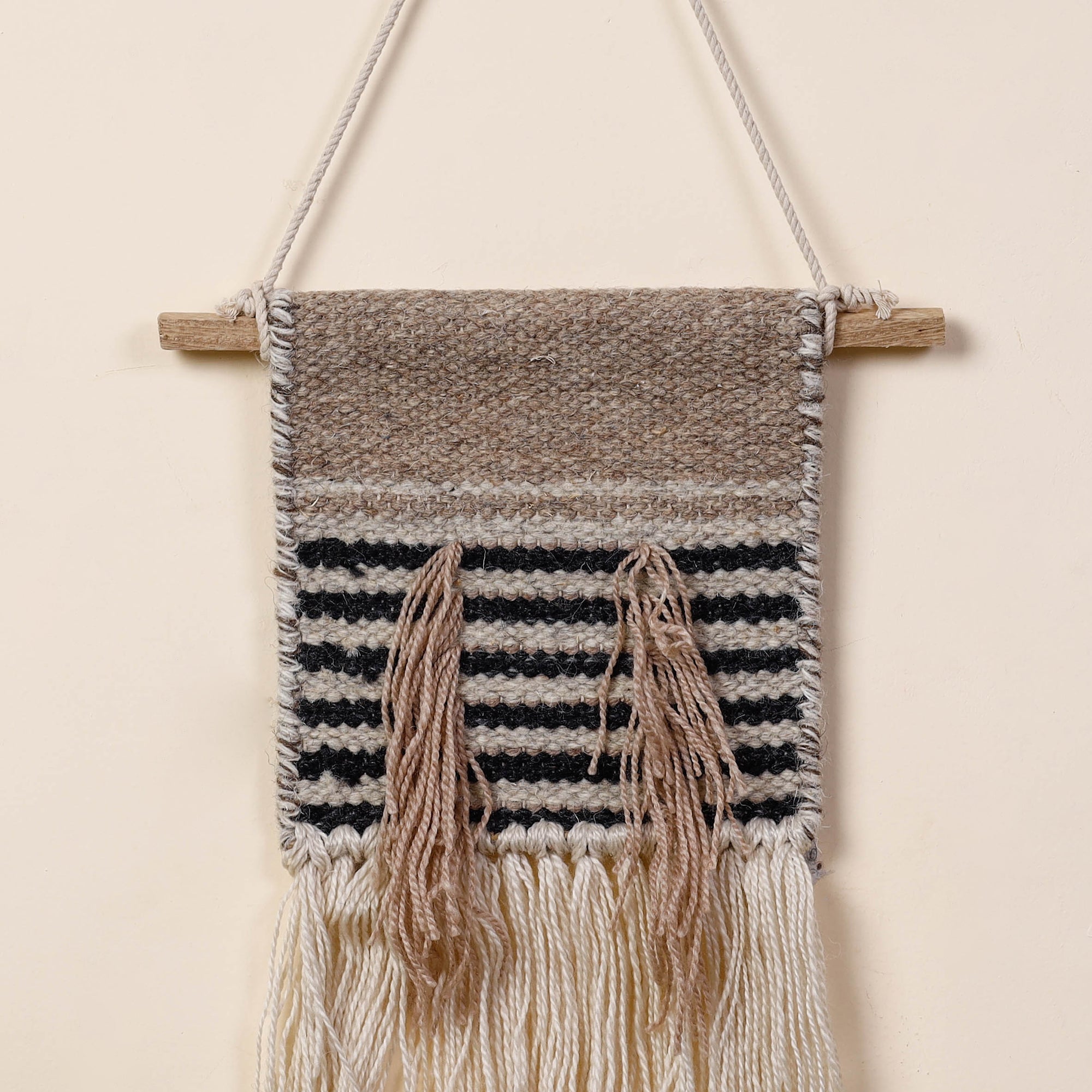 ITOKRI CRAFTS INITIATIVE Bhadohi Handwoven Wool Geometric Fringed Wall Hanging - view 2