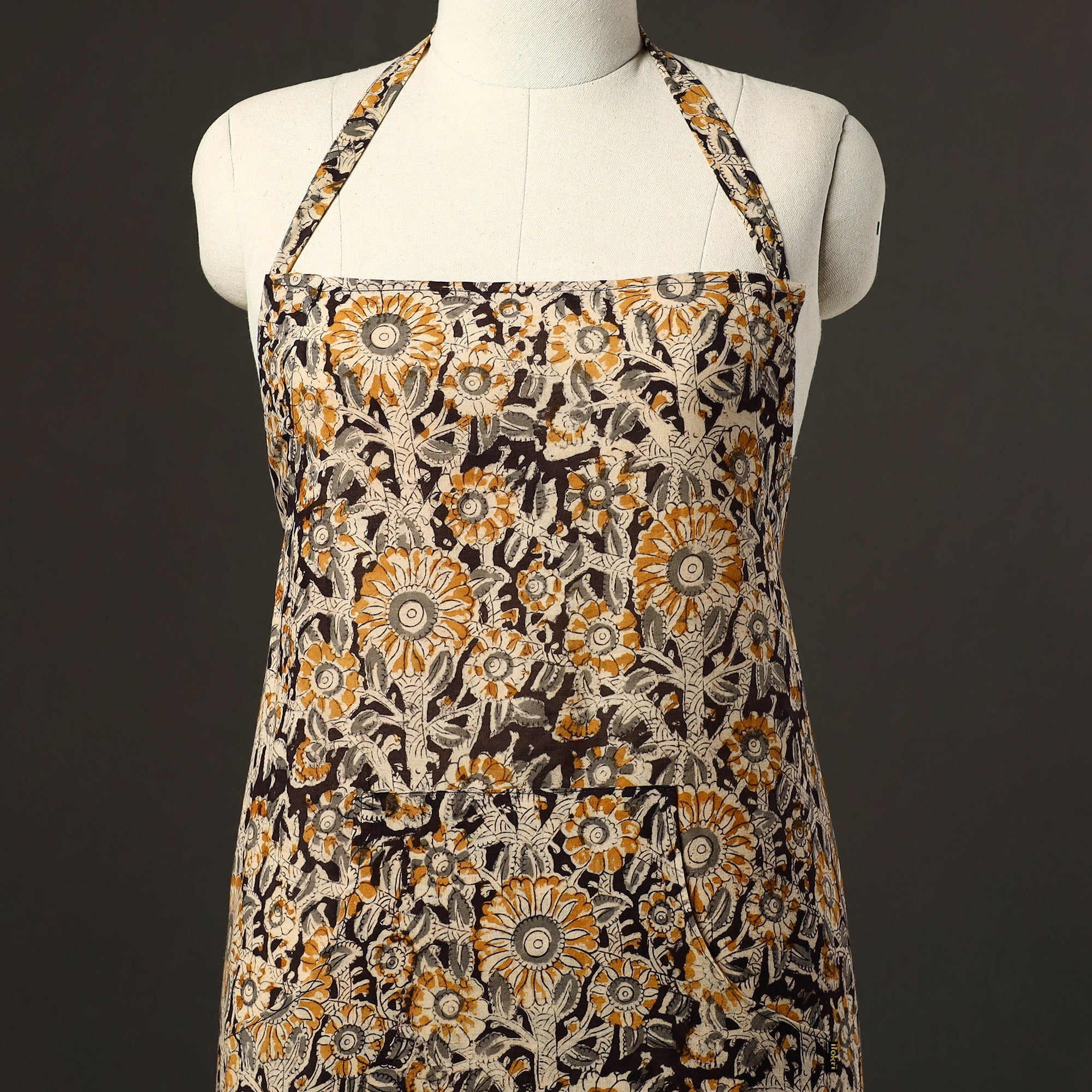JALPARI Black - Kalamkari Block Print Cotton Apron with Pocket 44 - view 2