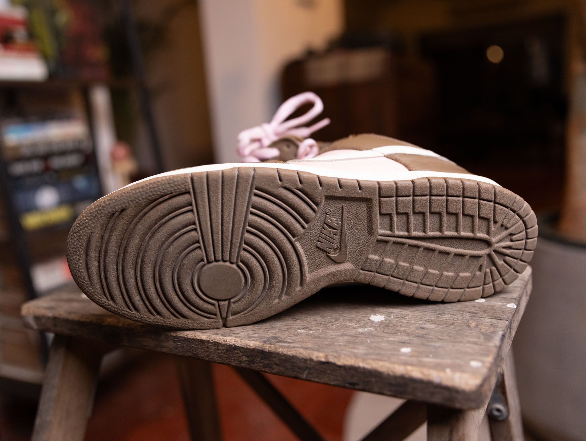 Nike Stussy x SB Dunk Low 'Cherry' - view 3