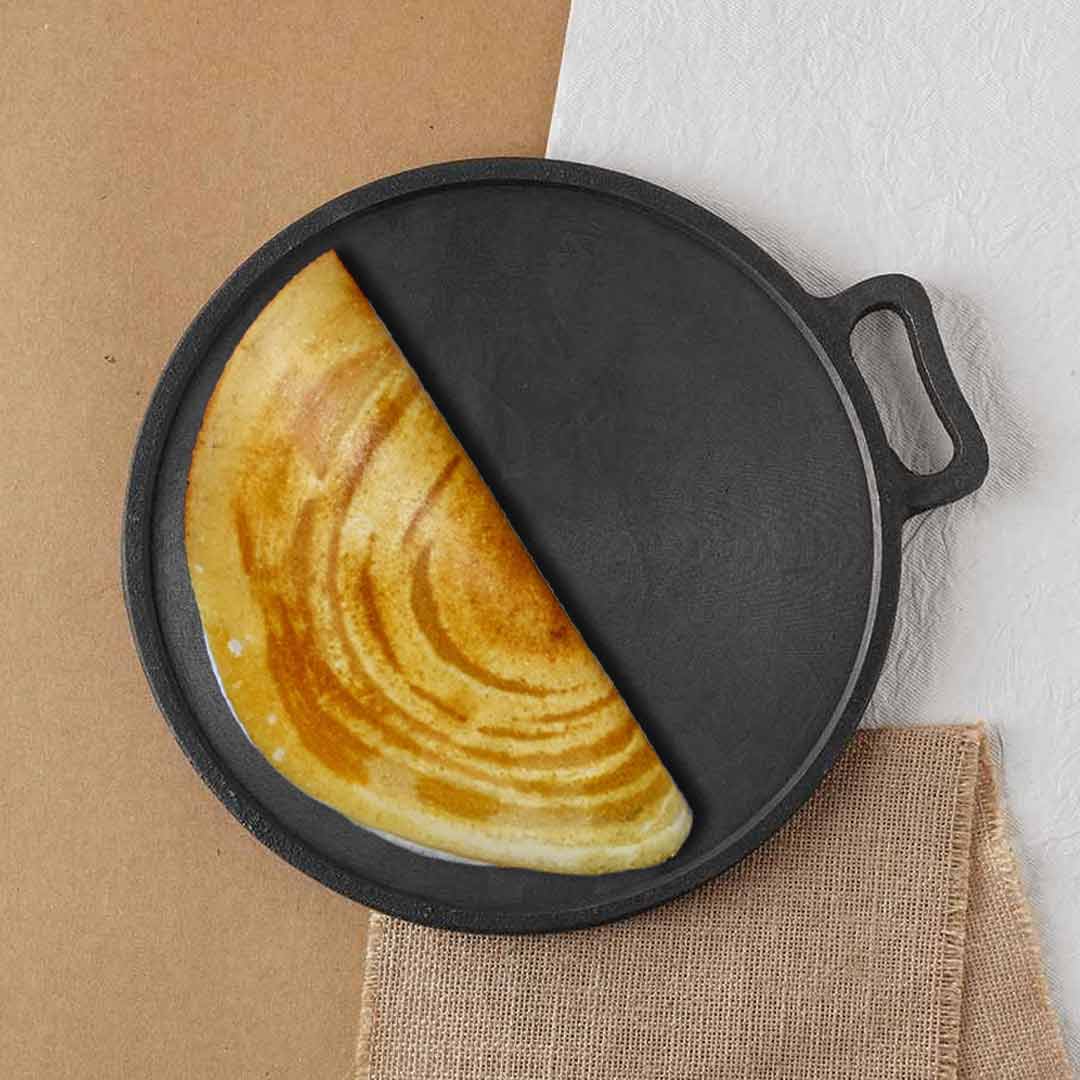 The Indus Valley Super Smooth Cast Iron Tawa, Pre-seasoned, 100% Pure, Toxin-free, Induction, 27.9cm, 2.7 kg