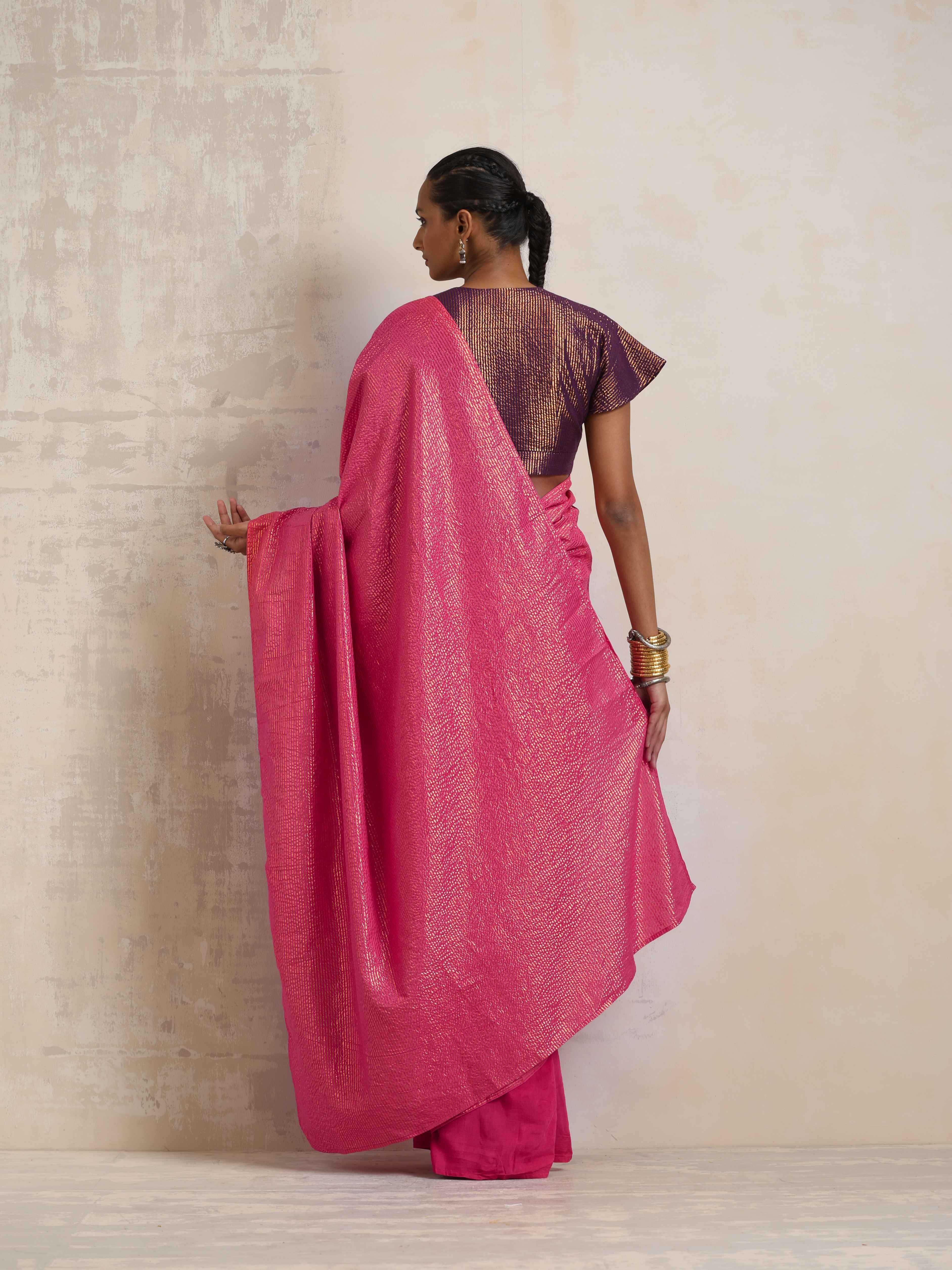 trueBrowns Pink Gold Metallic Ready To Wear Saree - view 9