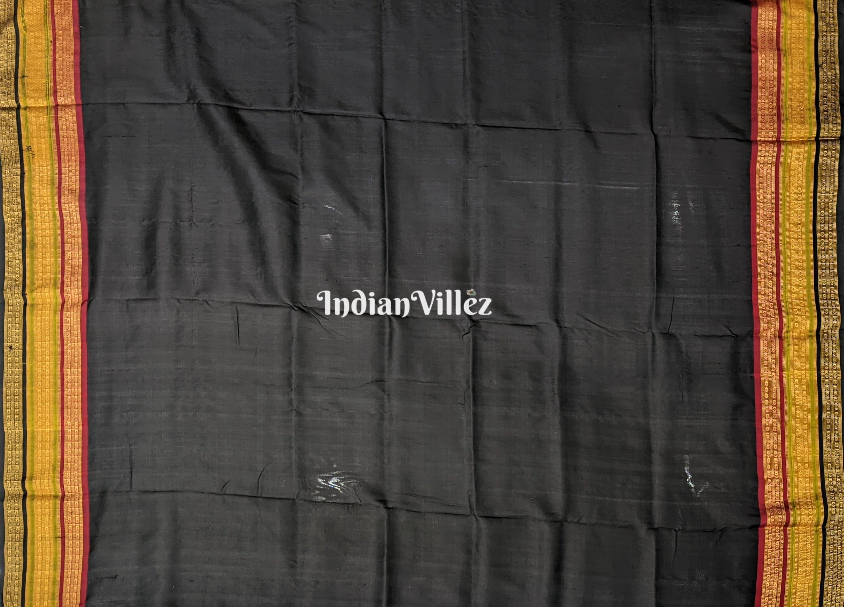 IndianVillèz Mehndi Green Kathiphera Ikat Odisha Handloom Khandua Silk Saree - view 6