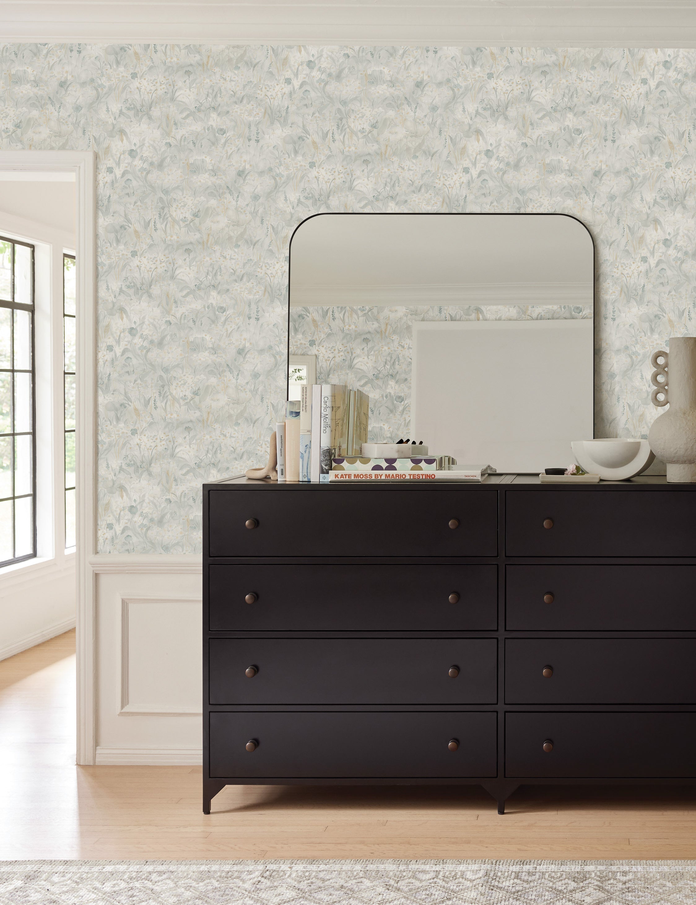 Lulu and Georgia Scalamandre Tove Wallpaper by Sandberg - view 4