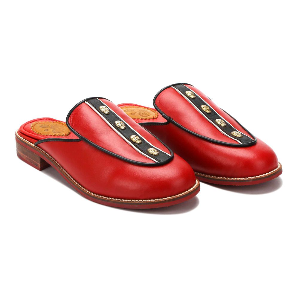 Banjaaran India Cranium Mule for Women – Crimson (discontinued)