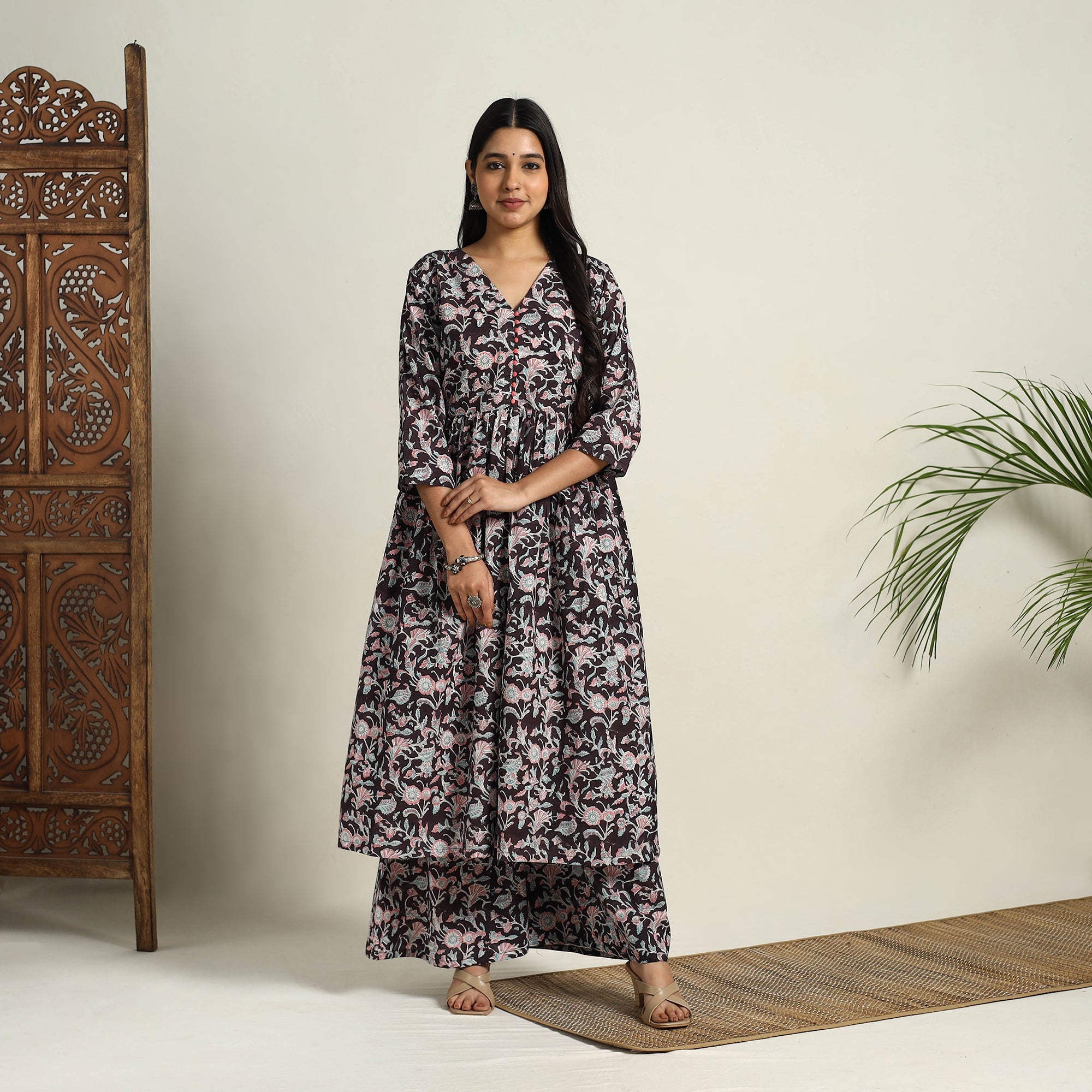 ITOKRI CASUALS Black - Block Print Cotton Flared Sanganeri Kurta Set 06 - view 2