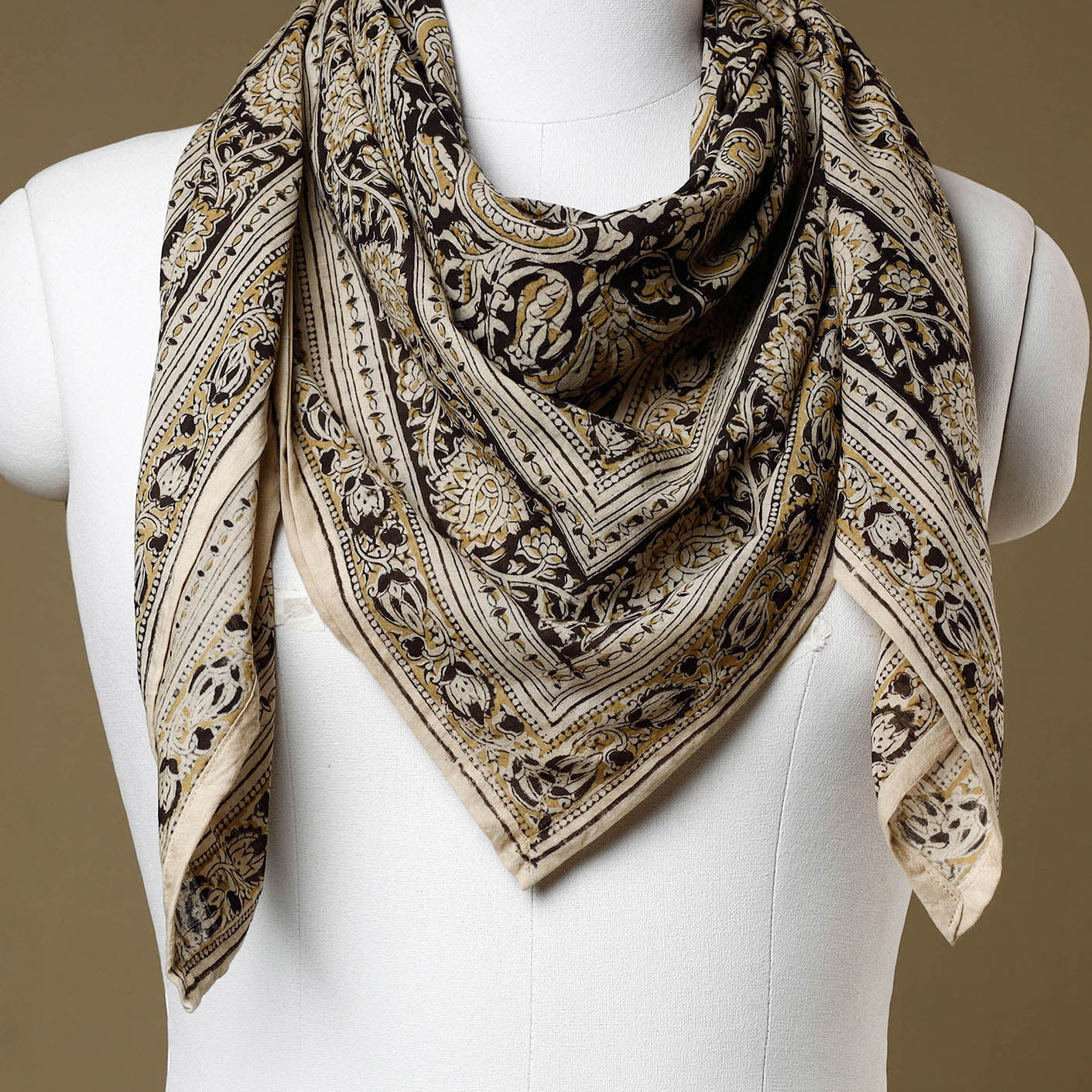 PITCHUKA SRINIVAS KALAMKARI PEDANA Black - Original Pedana Kalamkari Block Printed Cotton Scarf - view 3