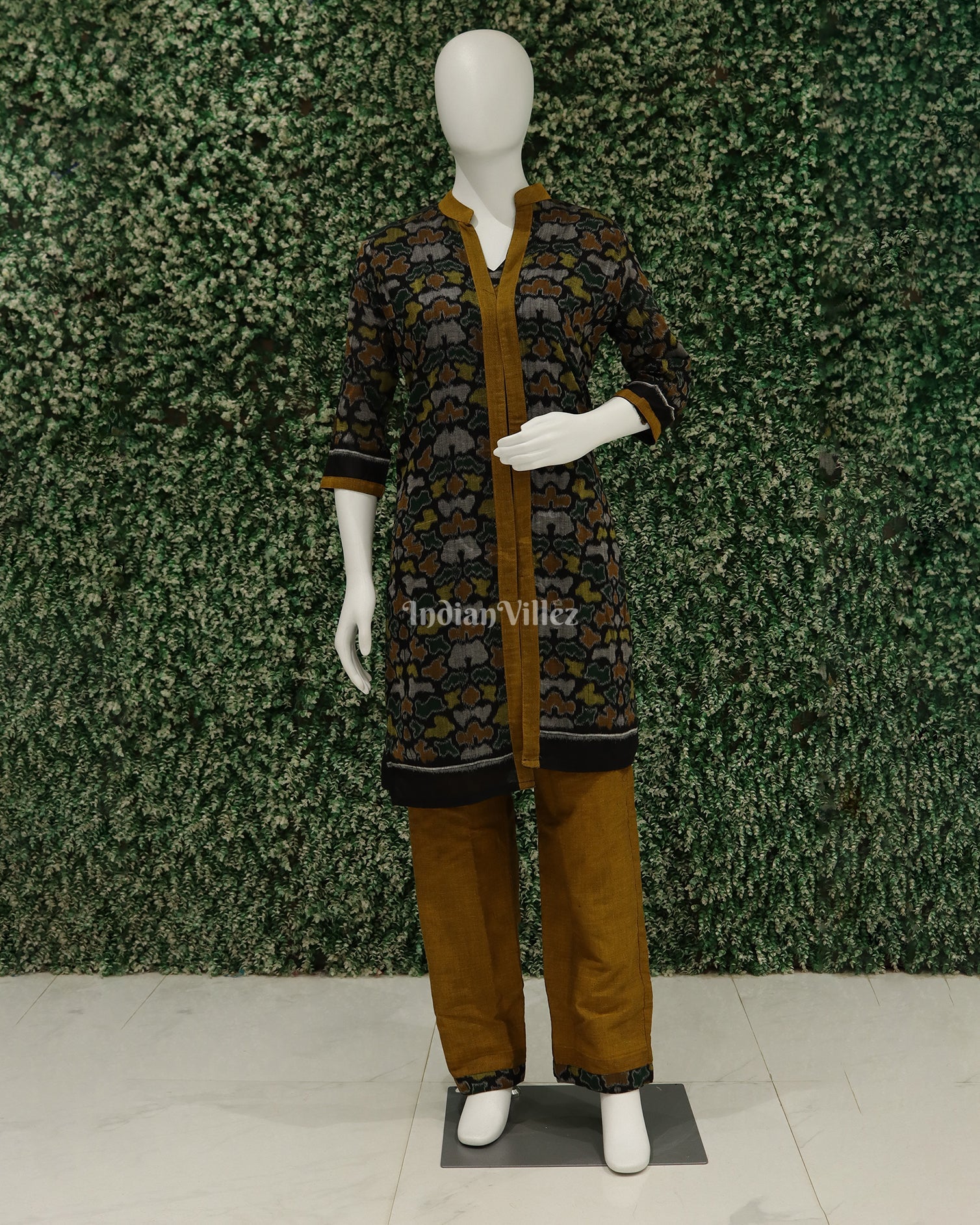 IndianVillèz Black With Multicolor Odisha Ikat Designer 3 Piece Set For Women