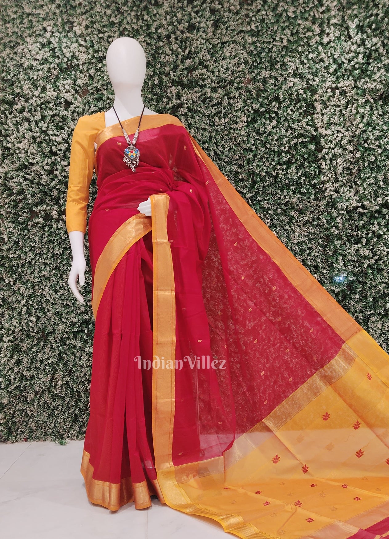IndianVillèz Deep Red Yellow Pure Silk Cotton Maheshwari Saree