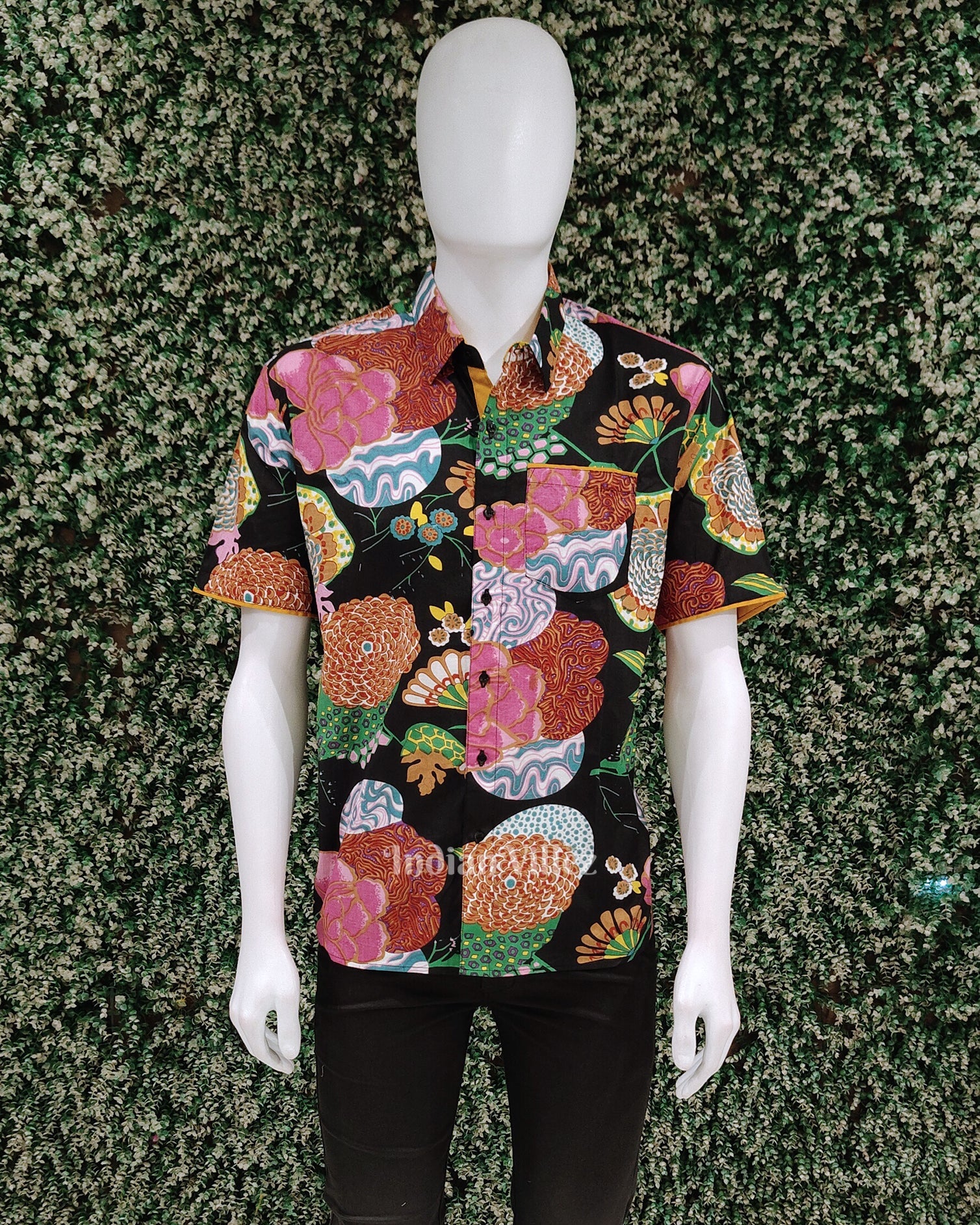 IndianVillèz Black with Multicolored Flower Cotton Block Printed Half Sleeve Shirt for Men