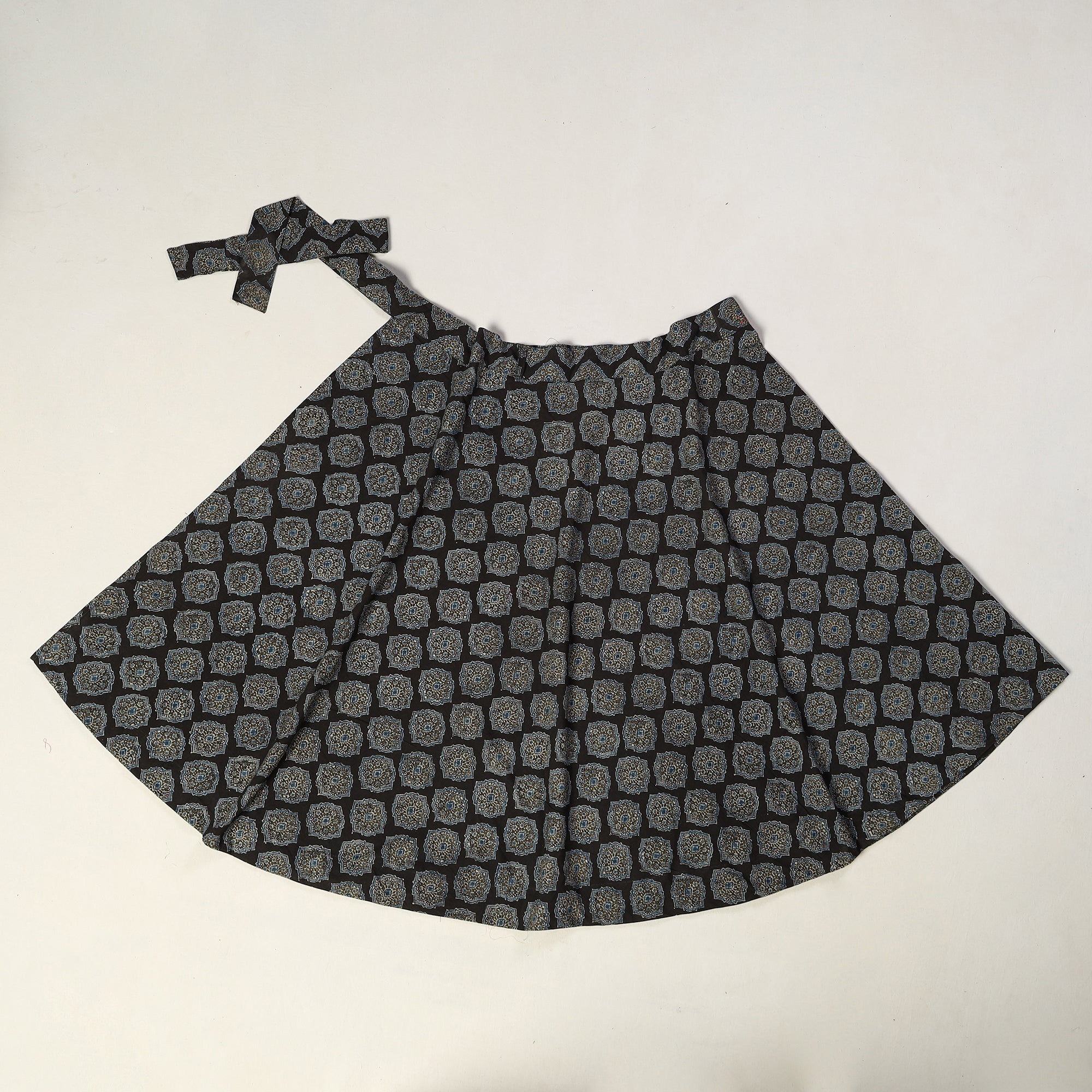 NOORI BAZAR Black - Ajrakh Block Printed Cotton Wrap Around Skirt 05 - view 2