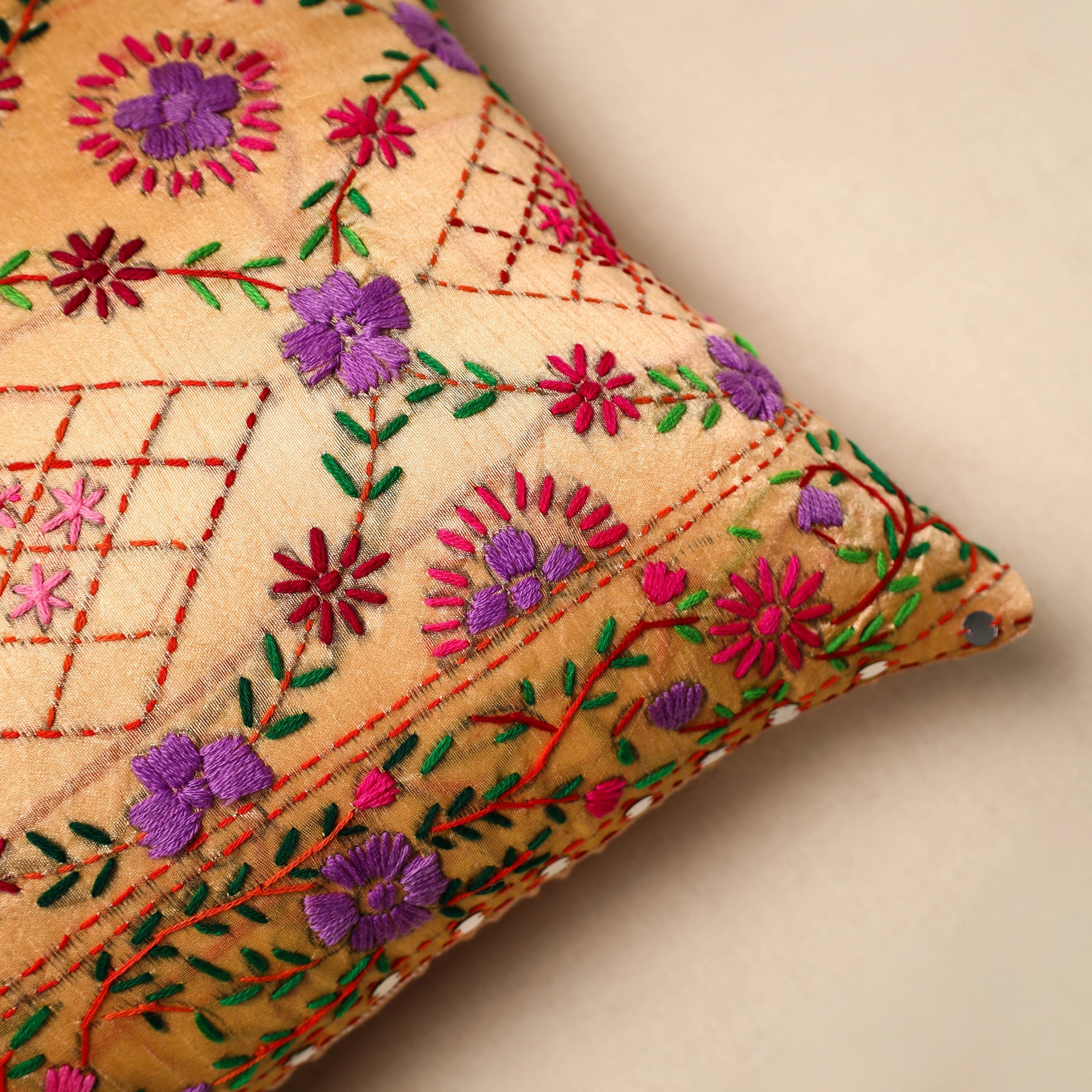 JALPARI Beige - Chinon Phulkari Embroidered Cushion Cover 07 - view 2