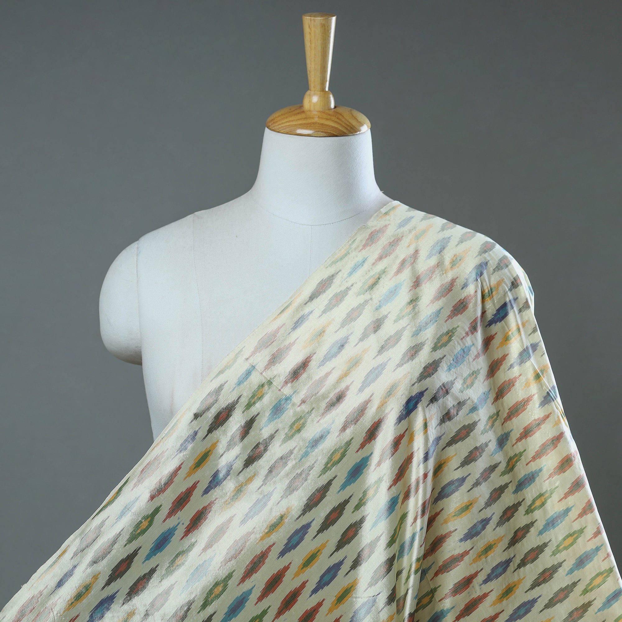 SOUTH KARGHA Beige - Handloom Raw Silk Pochampally Weave Ikat Fabric 48