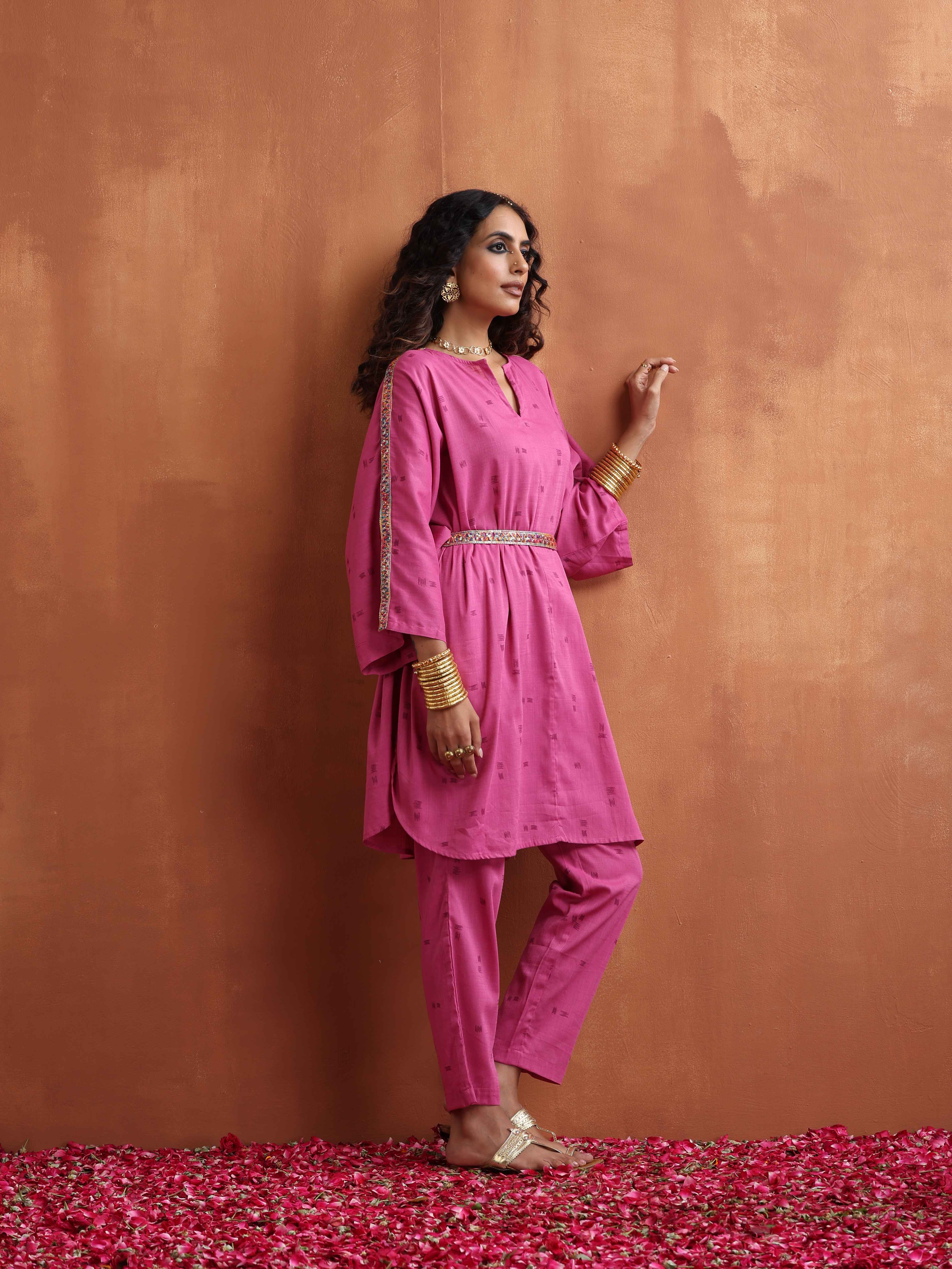 trueBrowns Pink Print Kaftan Kurta Co-ord Set - view 4