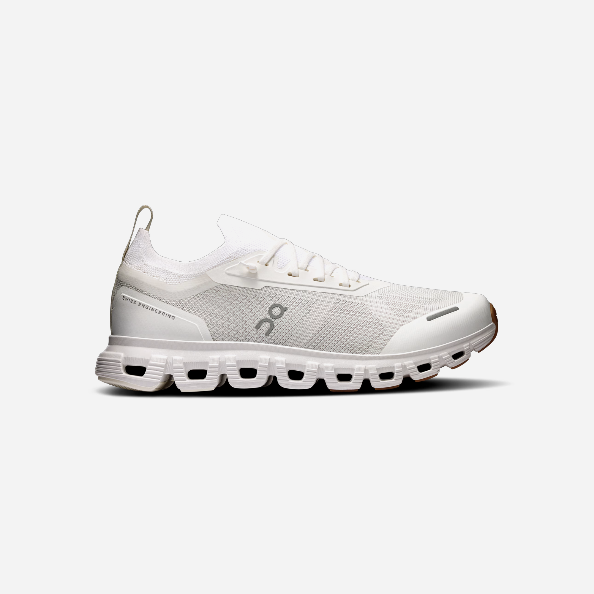 On Running Cloud 6 Versa White White