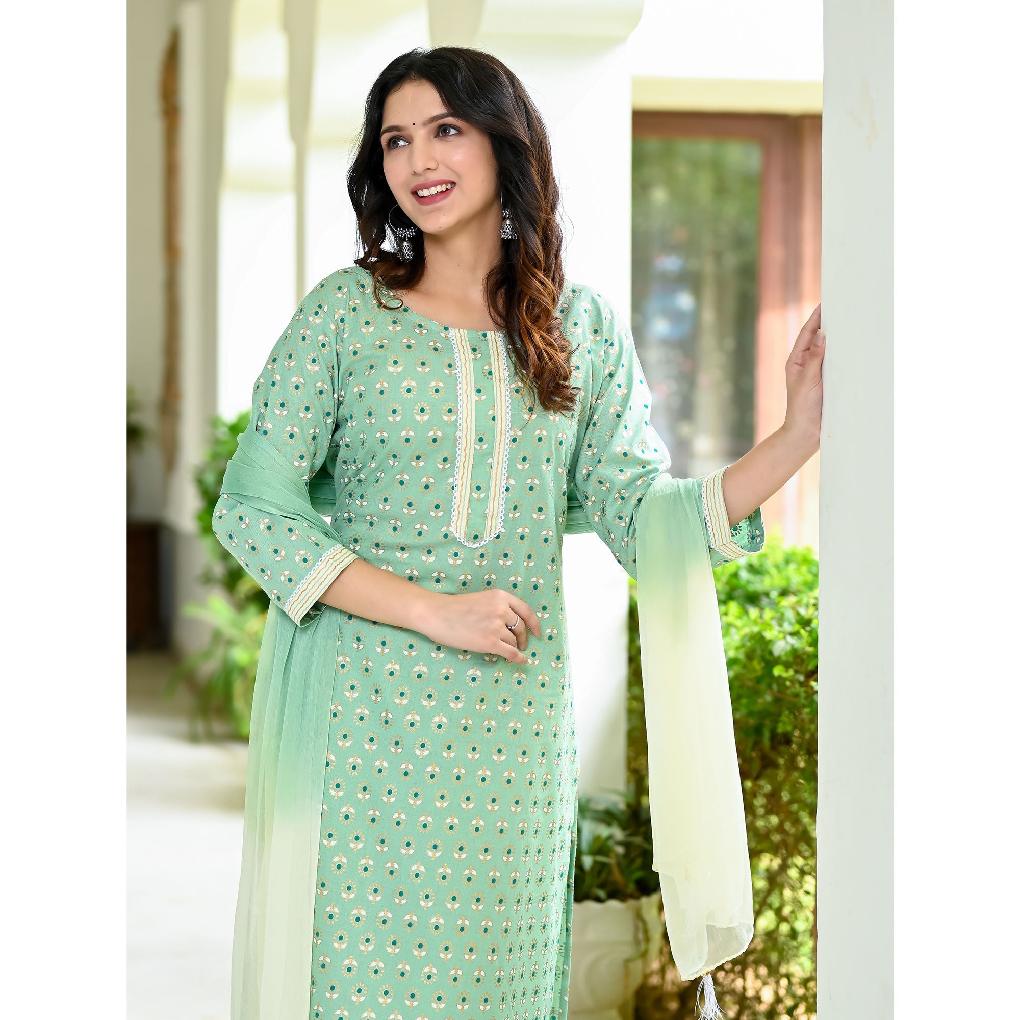 BlackTree green-floral-foil-printed-pure-cotton-suit - view 9