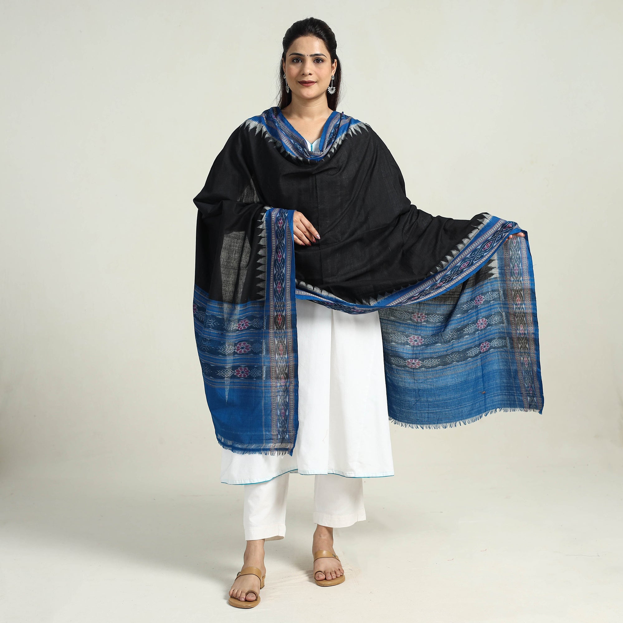 ASHOKA ASSEMBLE - CELEBRATING CRAFTS OF ODISHA Black - Sambalpuri Ikat Weave Handloom Plain Cotton Dupatta 23 - view 2