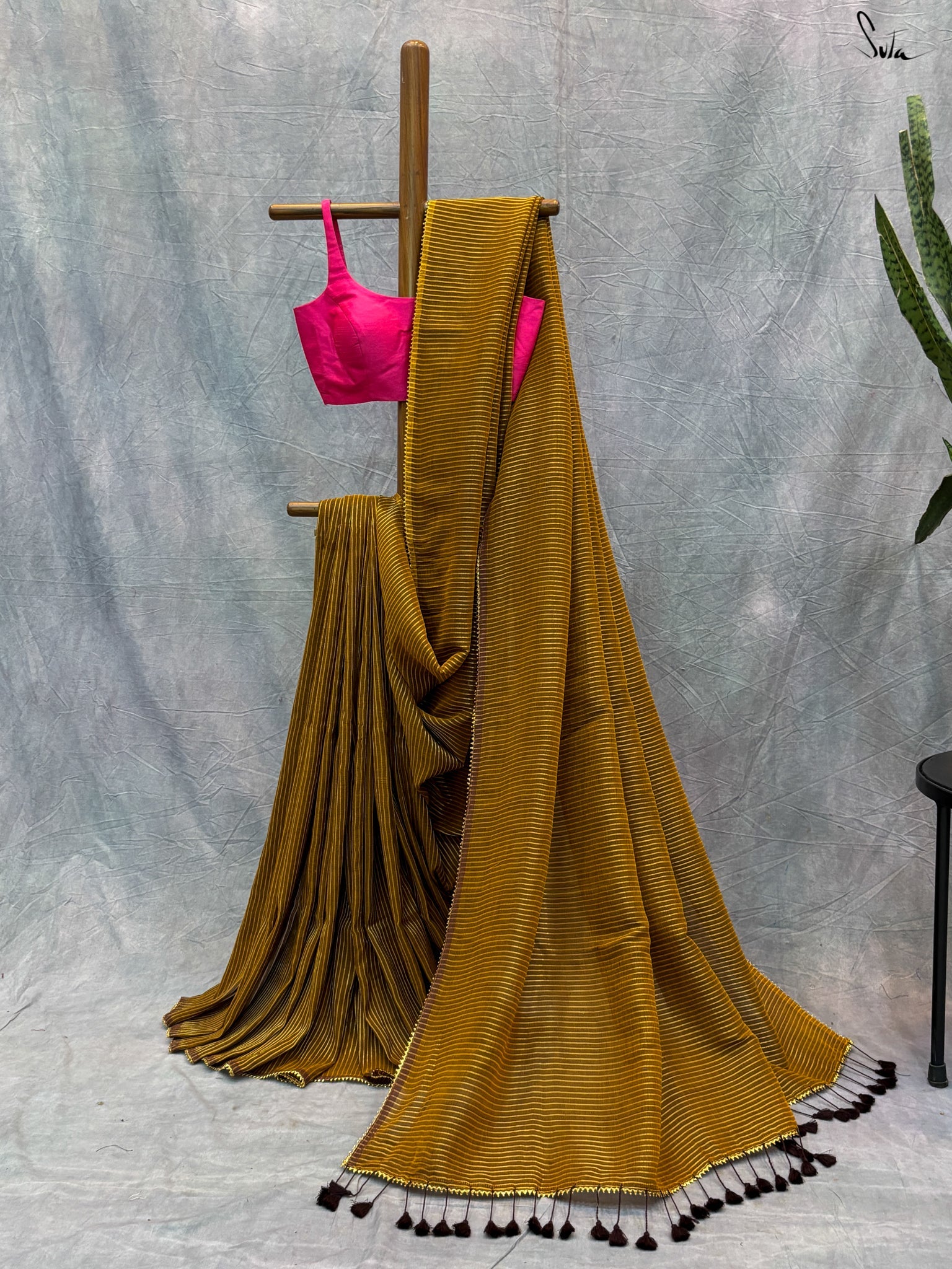 suta.in Peela Palash – Women's