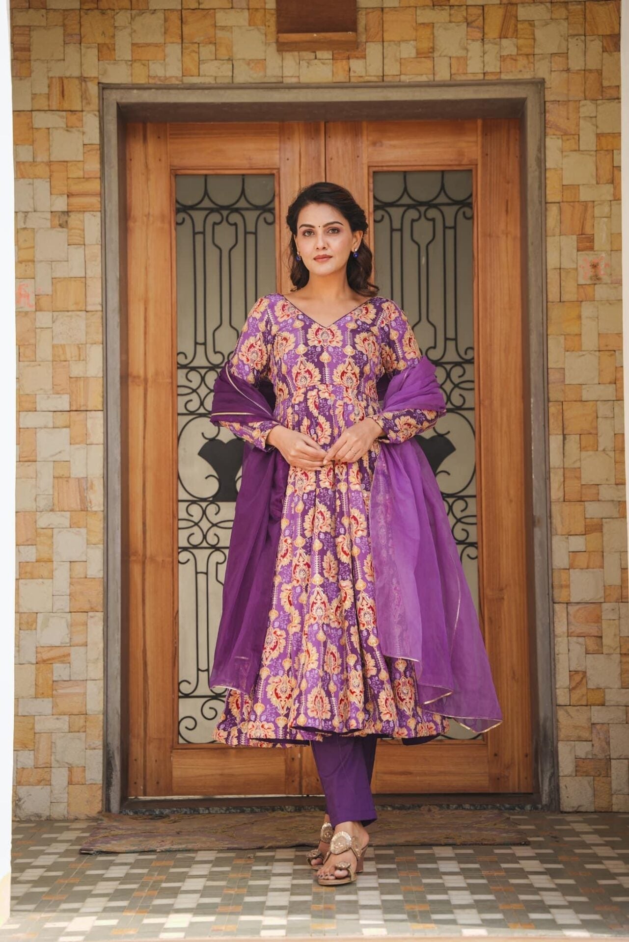 Idaho-o Pranavi Purple Heavy Suit Set