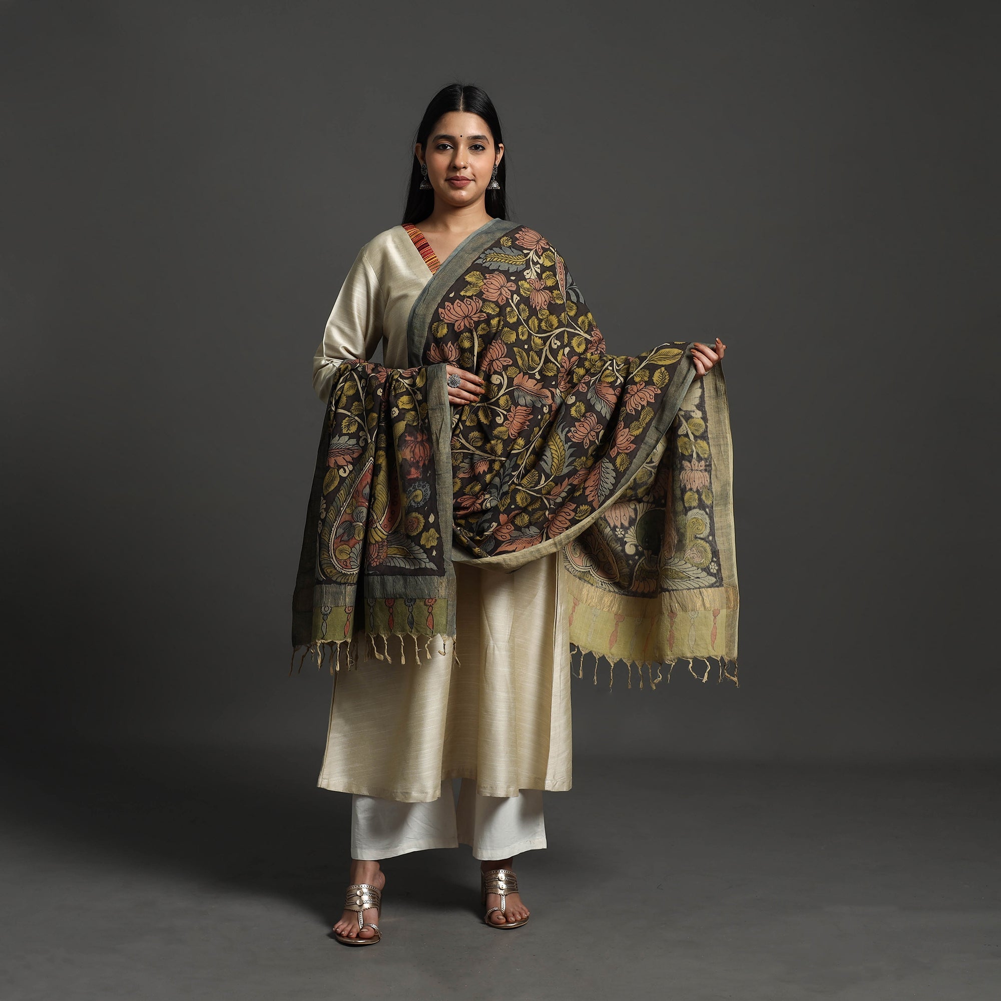 SOUTH KARGHA Black - Mangalagiri Cotton Handpainted Pen Work Kalamkari Dupatta 31