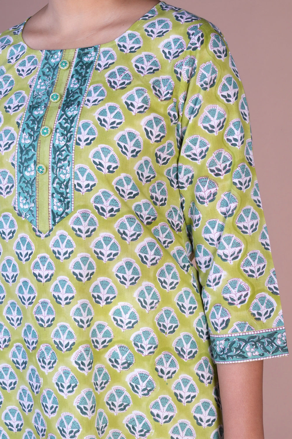 Kalanjali Ethnics Handblock printed cotton kurti - view 5