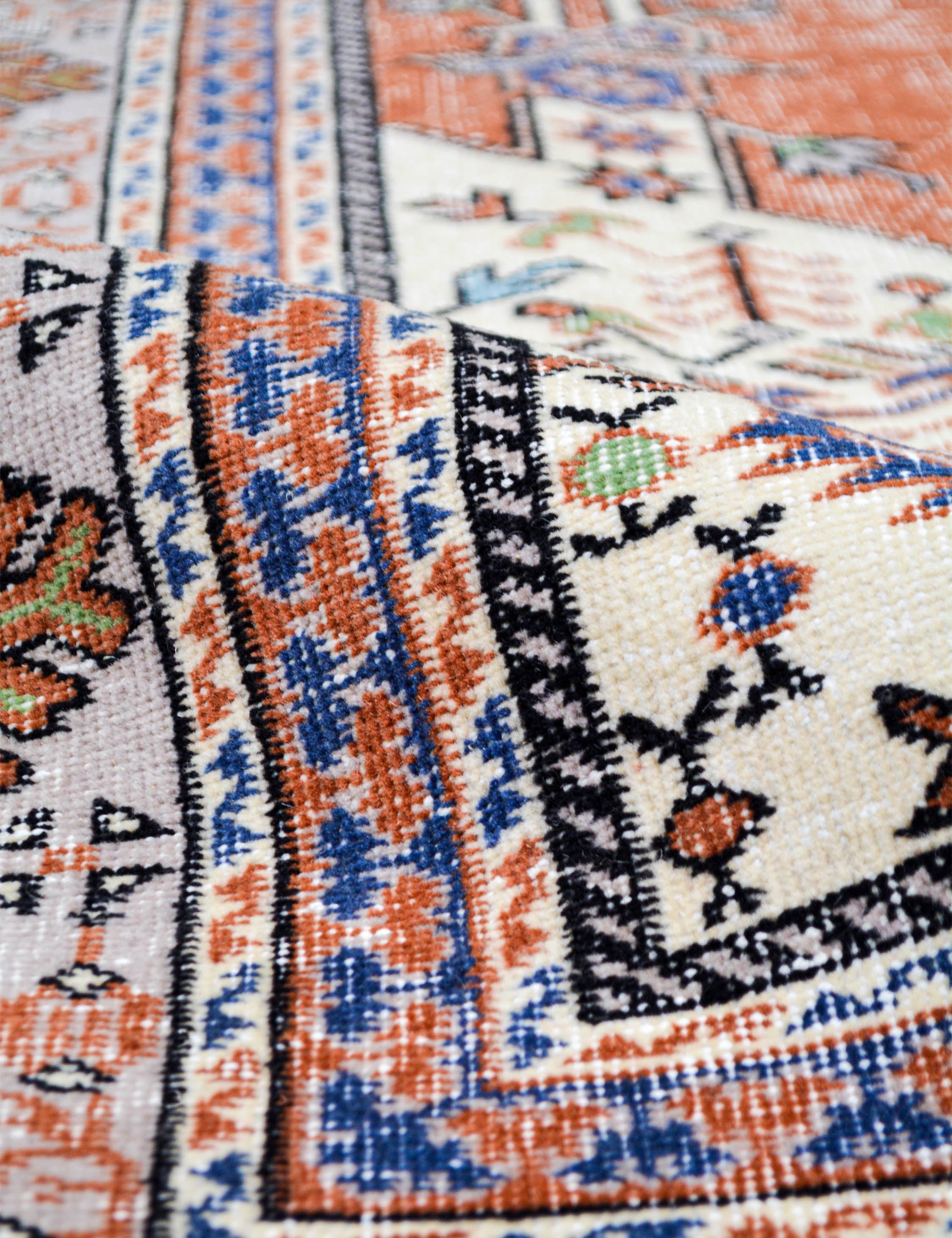 Lulu and Georgia Vintage Turkish Hand-Knotted Wool Rug No. 512, 5' x 8' - view 2