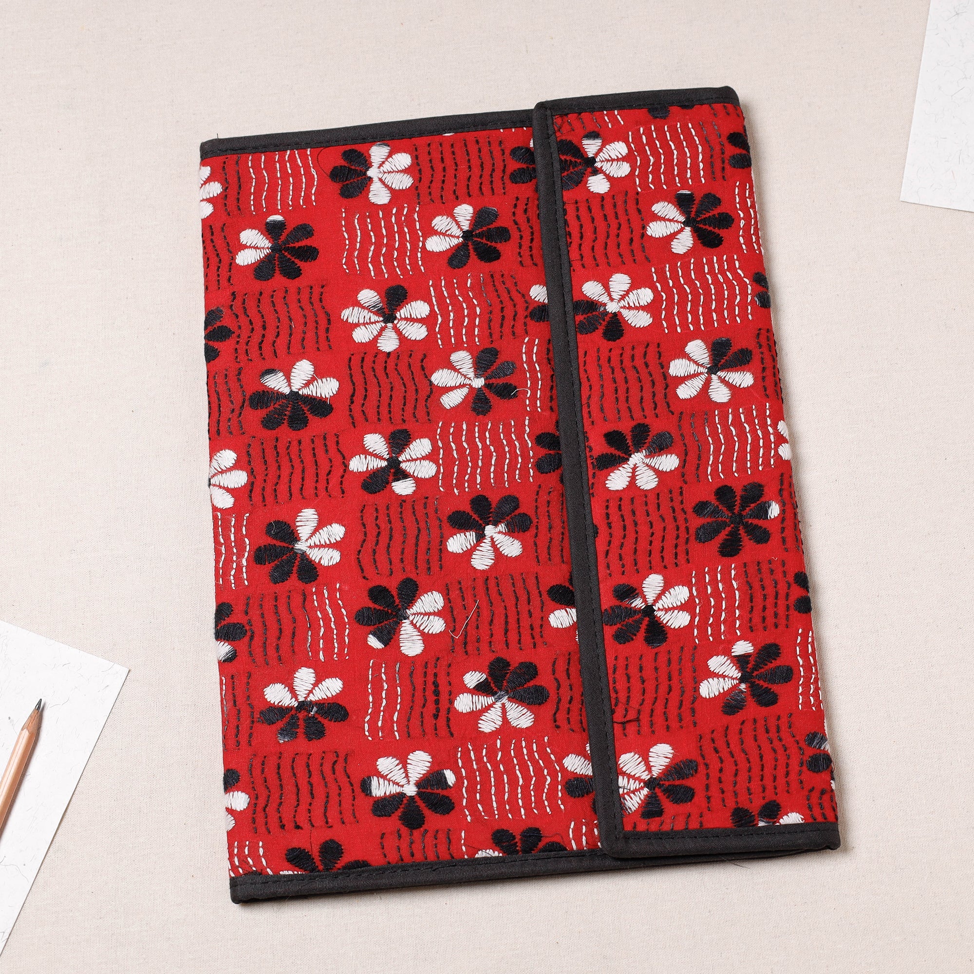 ASALKAAR Bengal Kantha Work Handcrafted File Folder