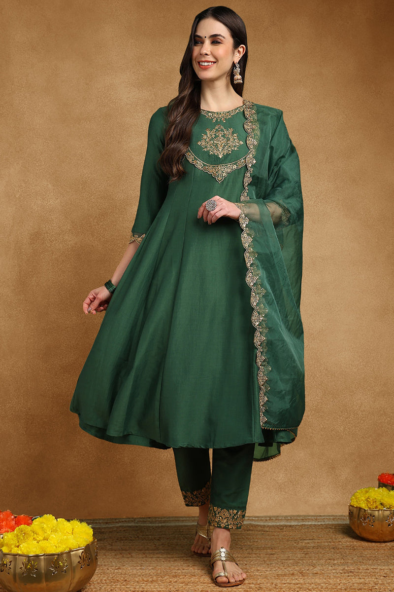 Ahika Green Silk Blend Solid Embroidered Anarkali Suit Set PKSKD2733