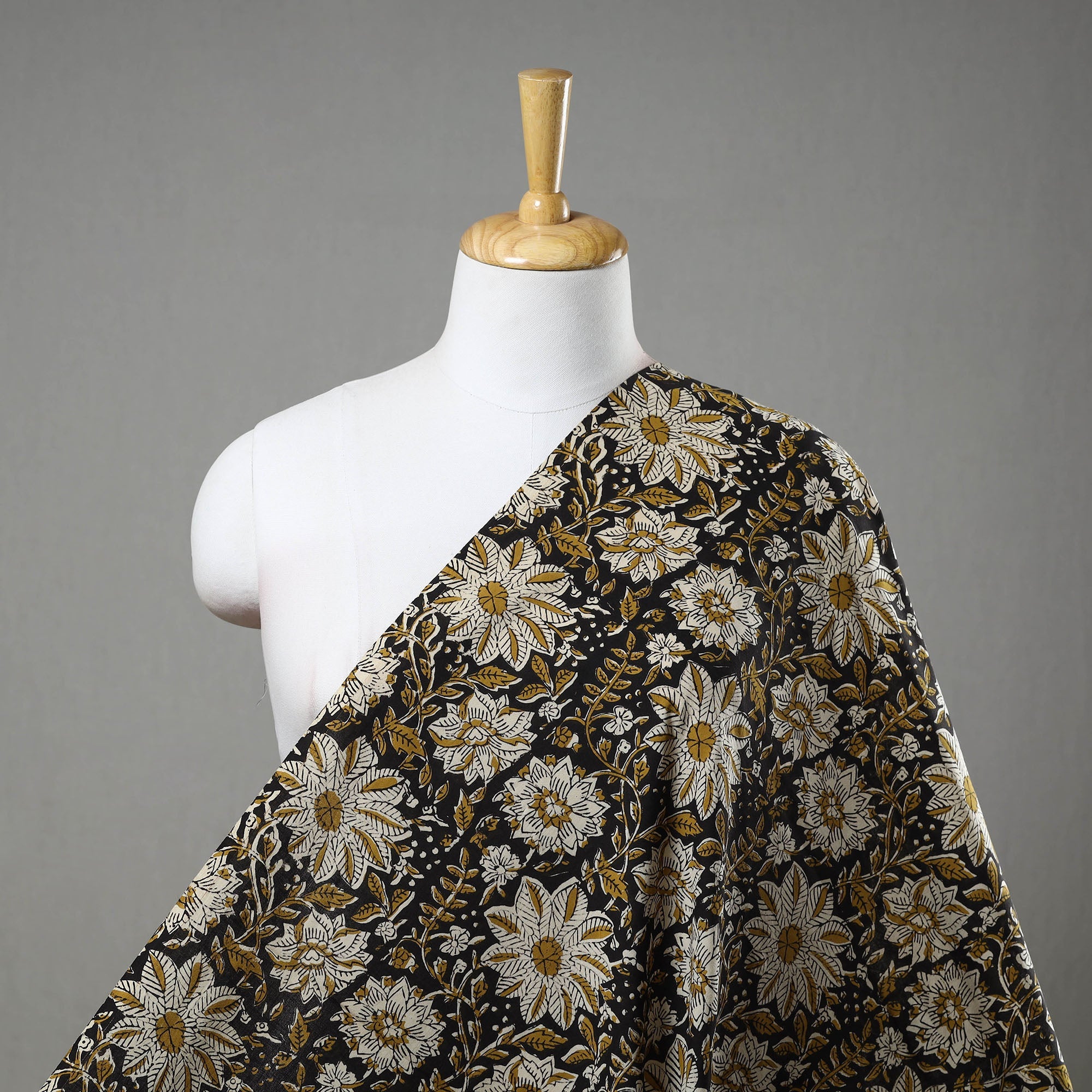 HAVELI CHRONICLES Block Printed Cotton Bagru Kalamkari Fabric 14
