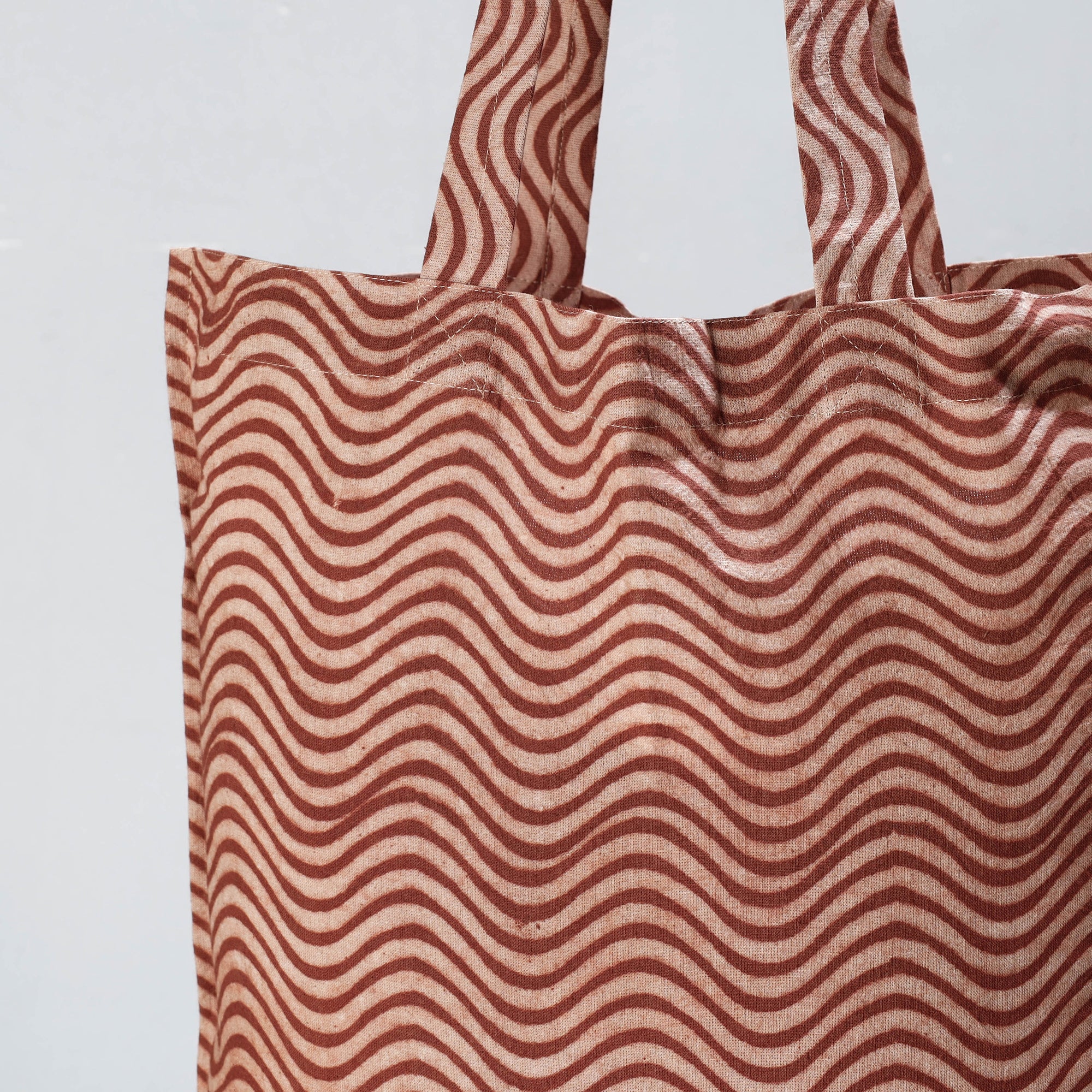 PITCHUKA SRINIVAS KALAMKARI PEDANA Brown - Pedana Kalamkari Block Printed Cotton Shopping Bag - view 2