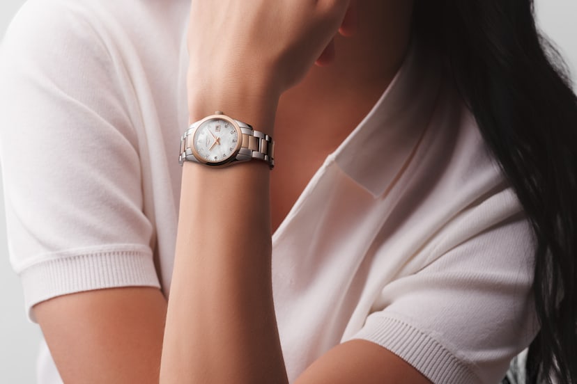 Longines Conquest Mother of Pearl dial Women 29.05mm - view 4