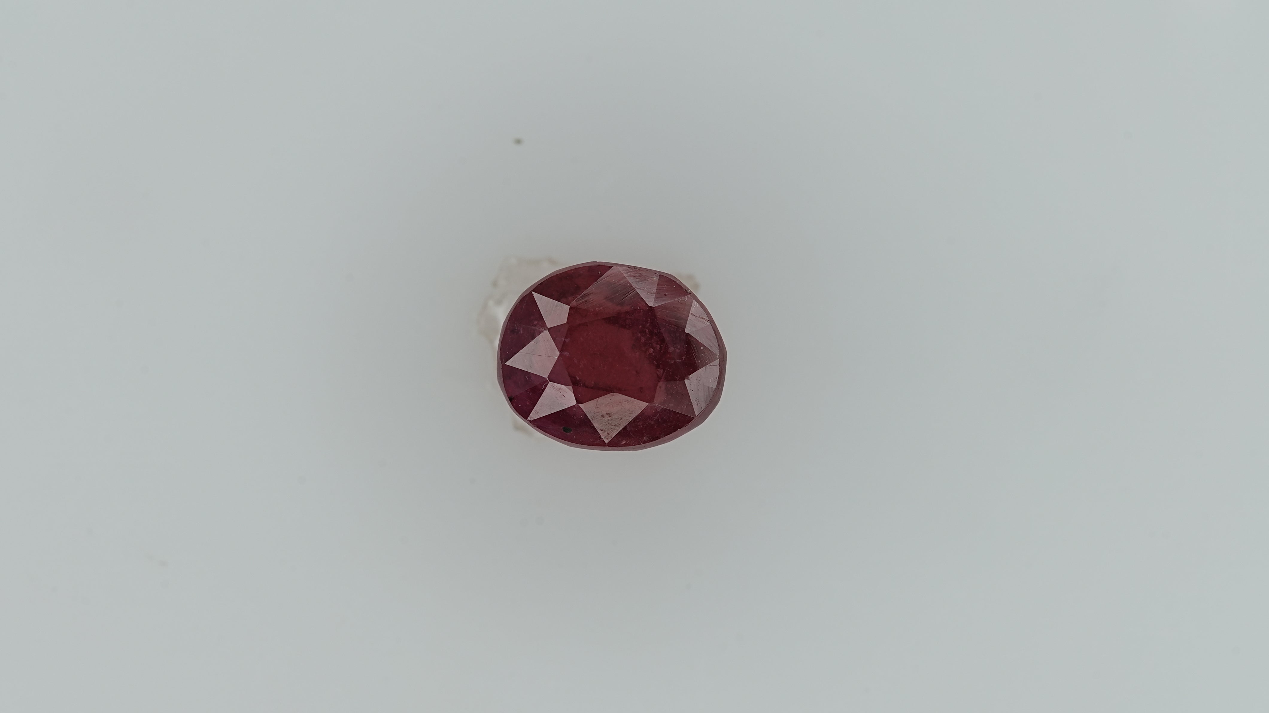Gemsmantra Ruby - 5.95 Carats (6.545 Ratti)