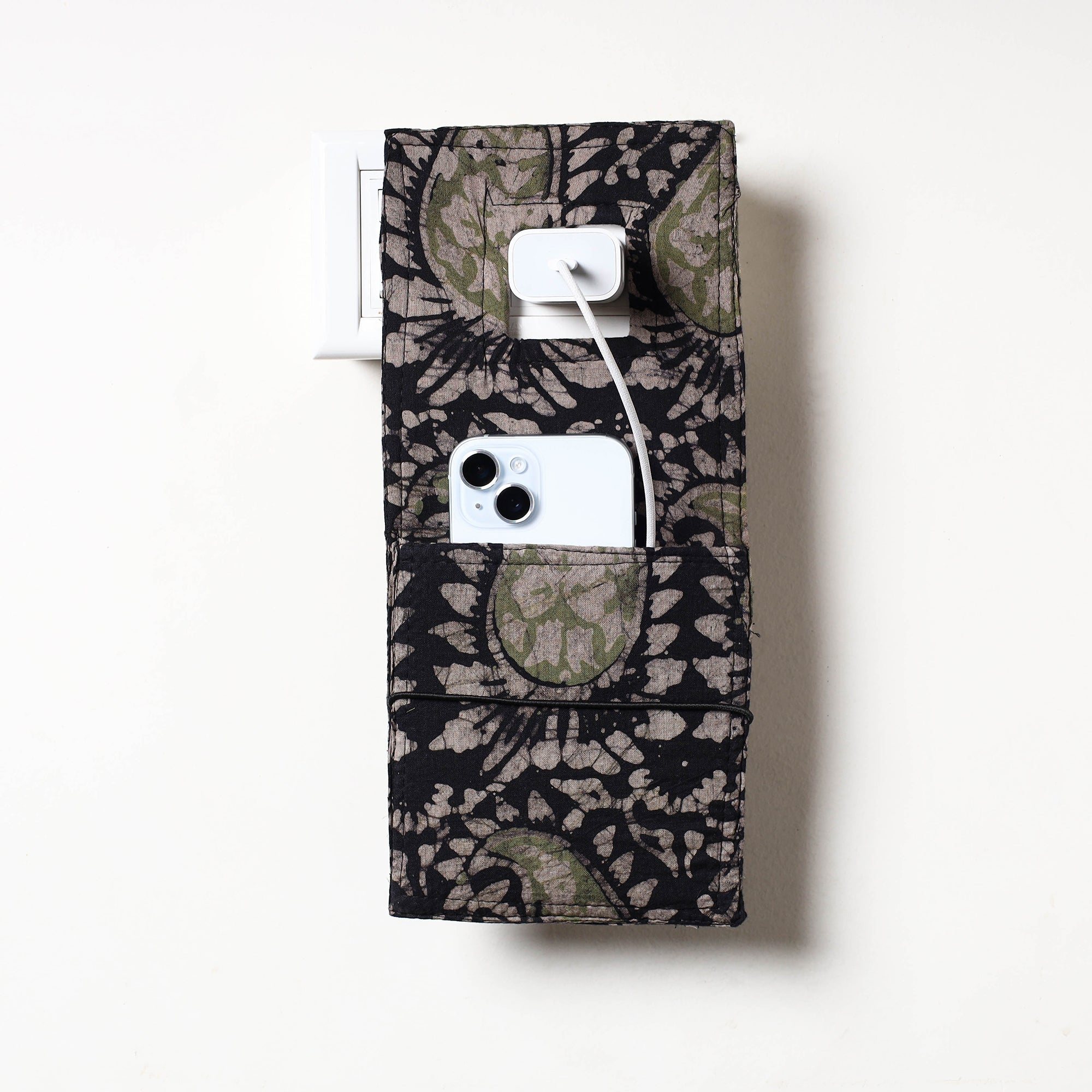 ITOKRI CRAFTS INITIATIVE Black - Hand Batik Printed Cotton Mobile Charging Holder
