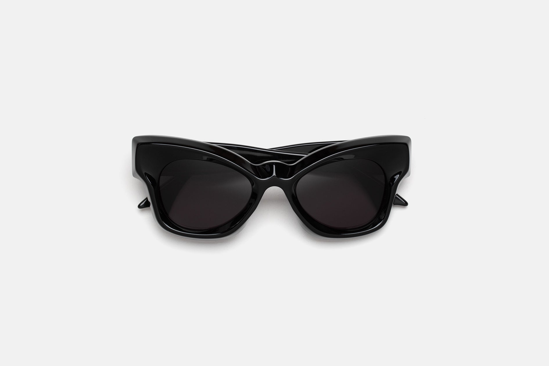 RETROSUPERFUTURE Magneticus Black