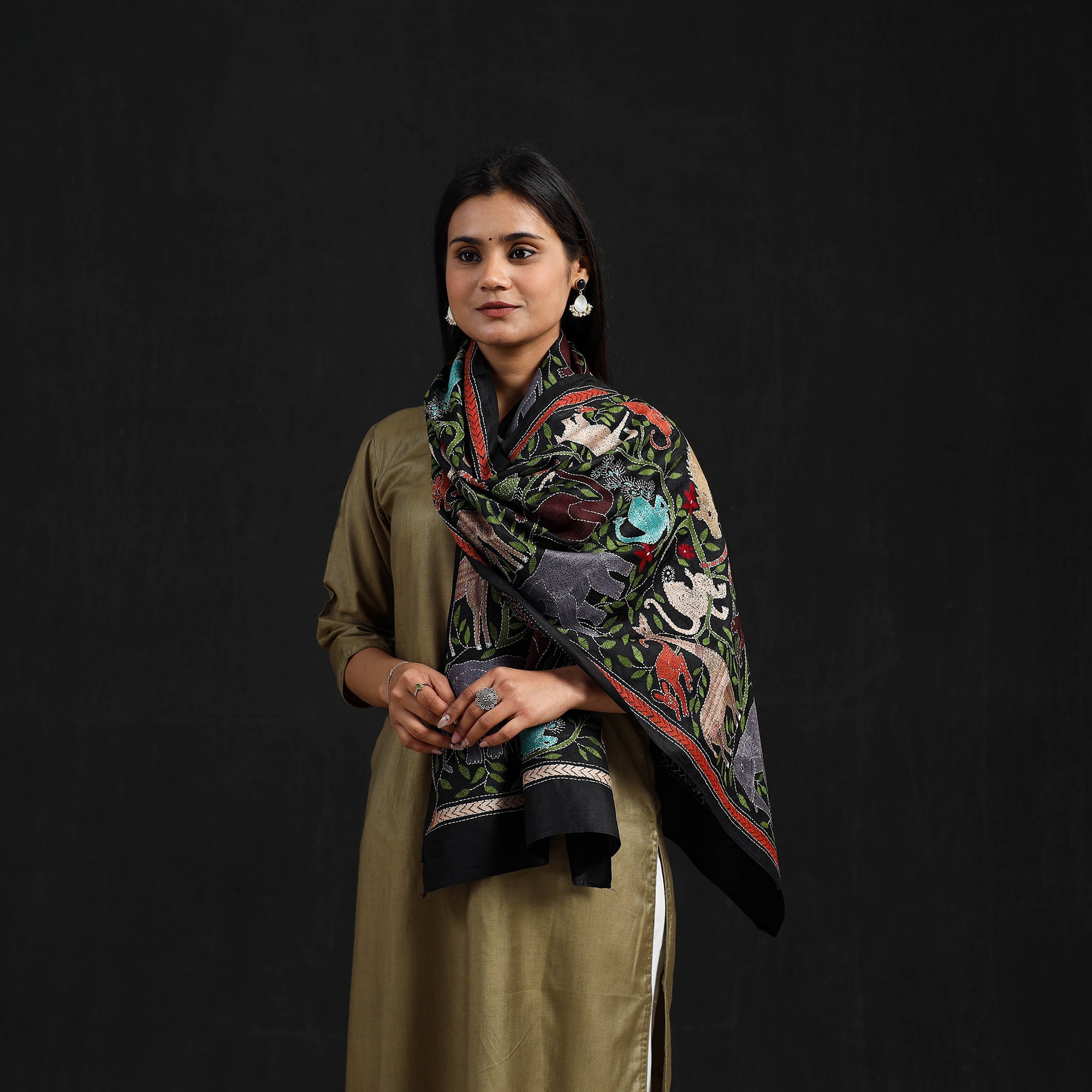 KHUSHBASH - HAPPY LOOM OF EAST Black - Handloom Silk Bengal Kantha Work Stole 28