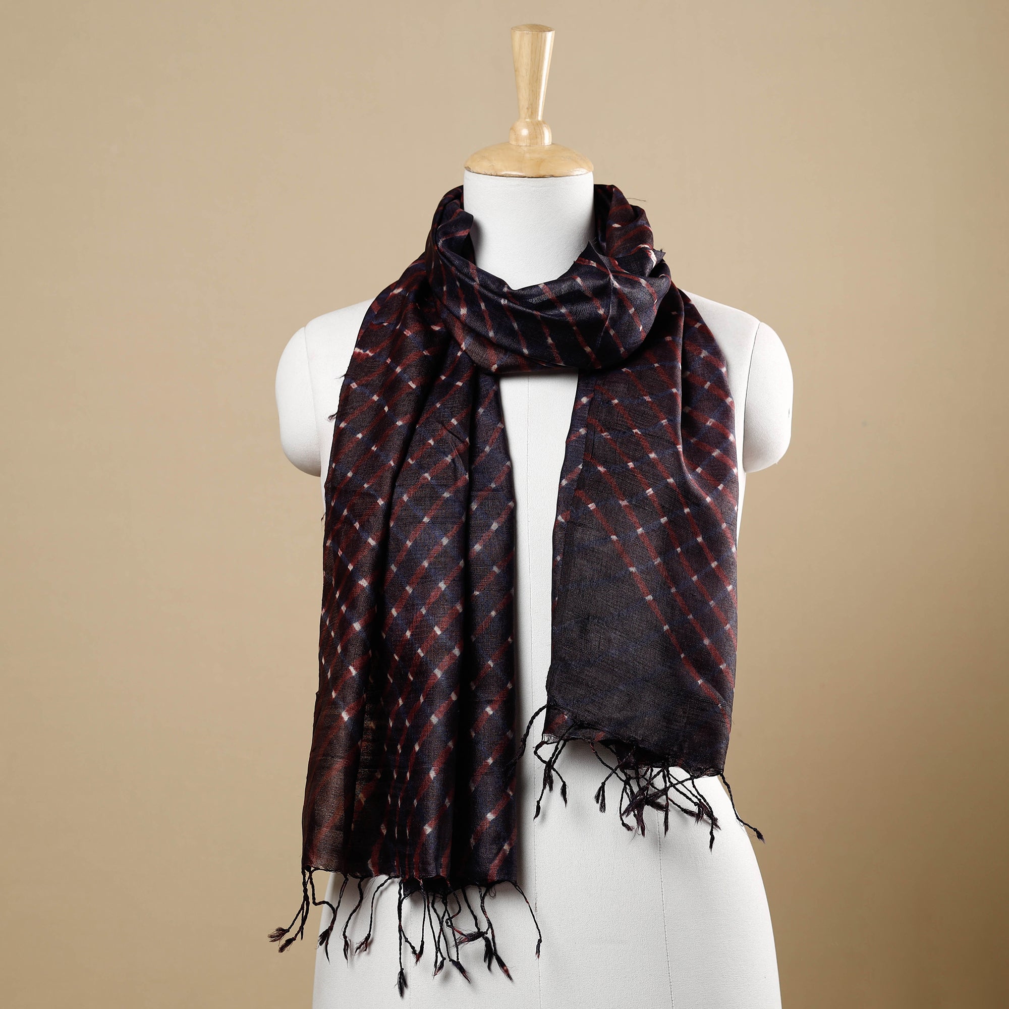 LEHARIYA BY BADSHAH MIYAN Black - Leheriya Tie-Dye Mothra Tussar Silk Handloom Stole with Tassels