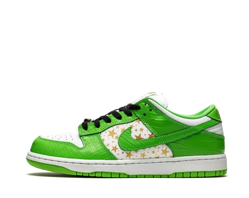 Sneaker Cafe Mumbai Nike Sb Dunk Low Supreme Stars Mean Green (2021)