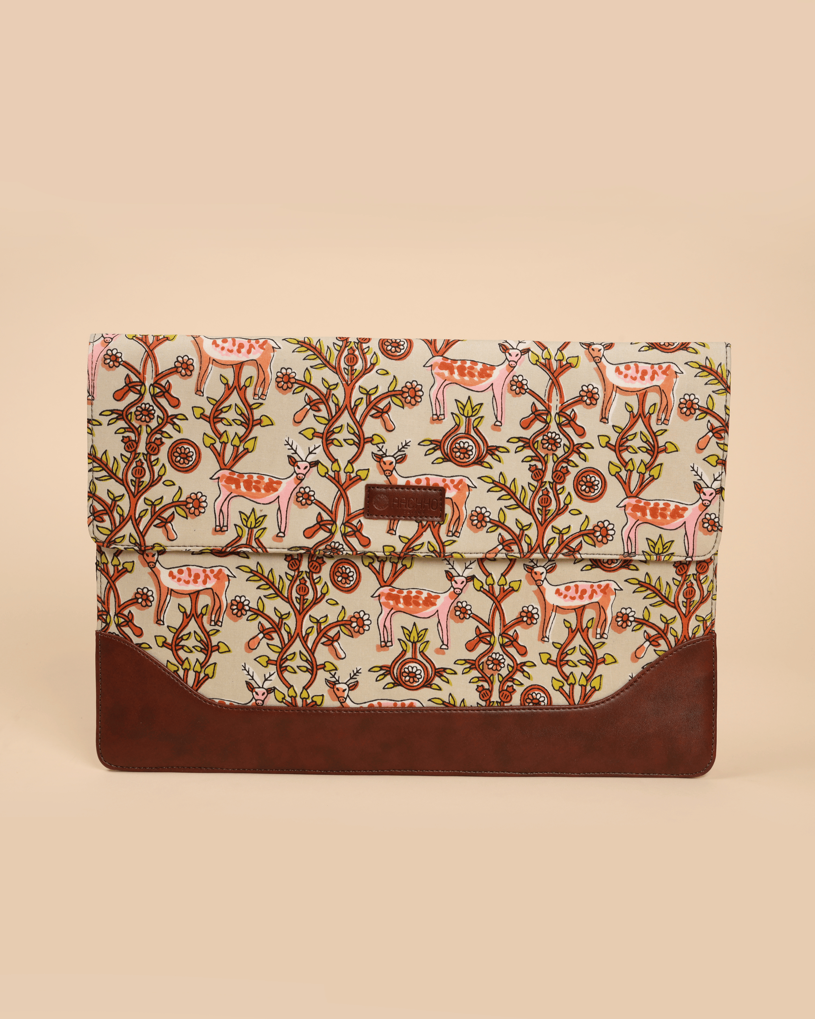 Aachho Ivory Meadows Handblock Laptop Sleeve