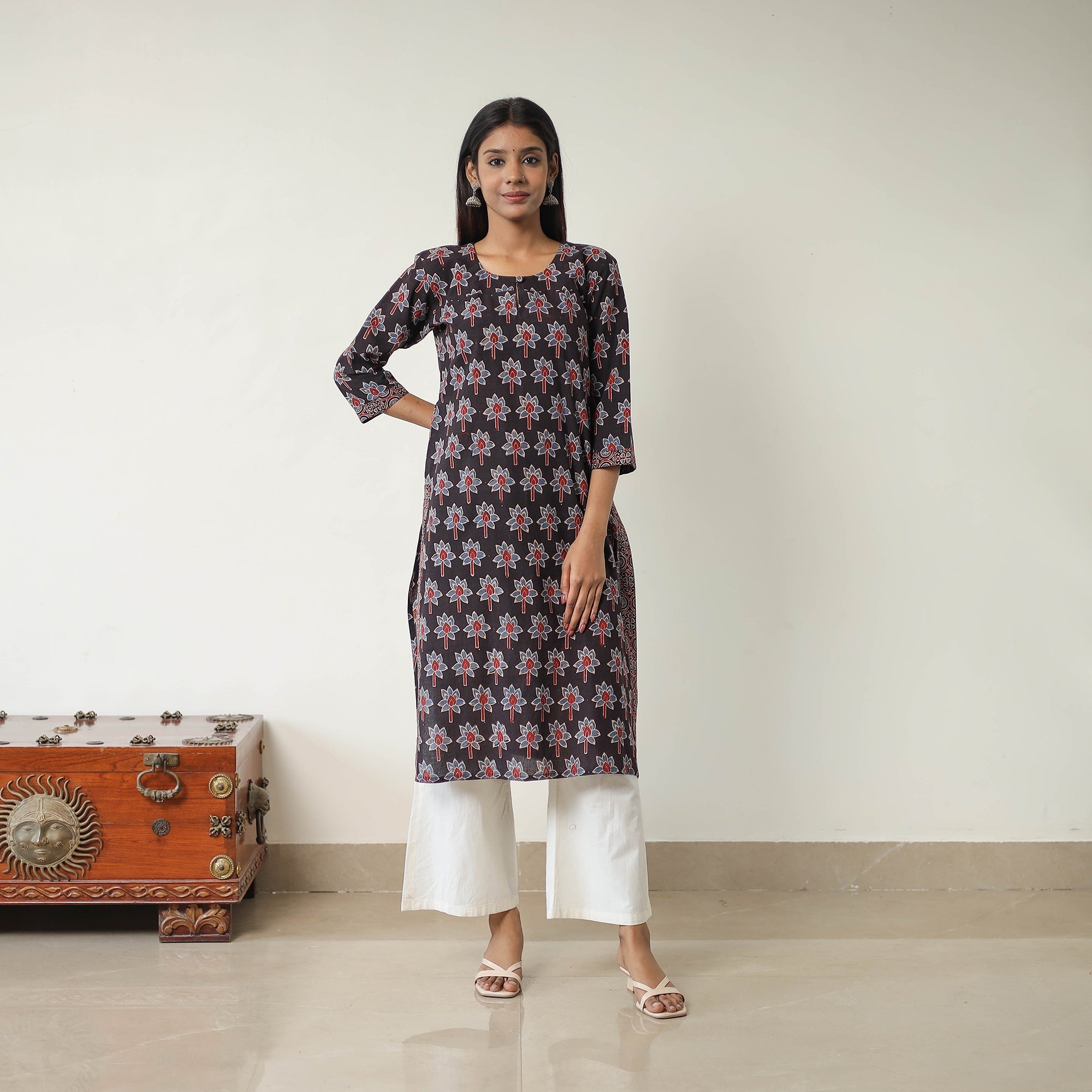 ITOKRI CASUALS Black - Block Printed Cotton Straight Ajrakh Kurta 07 - view 2