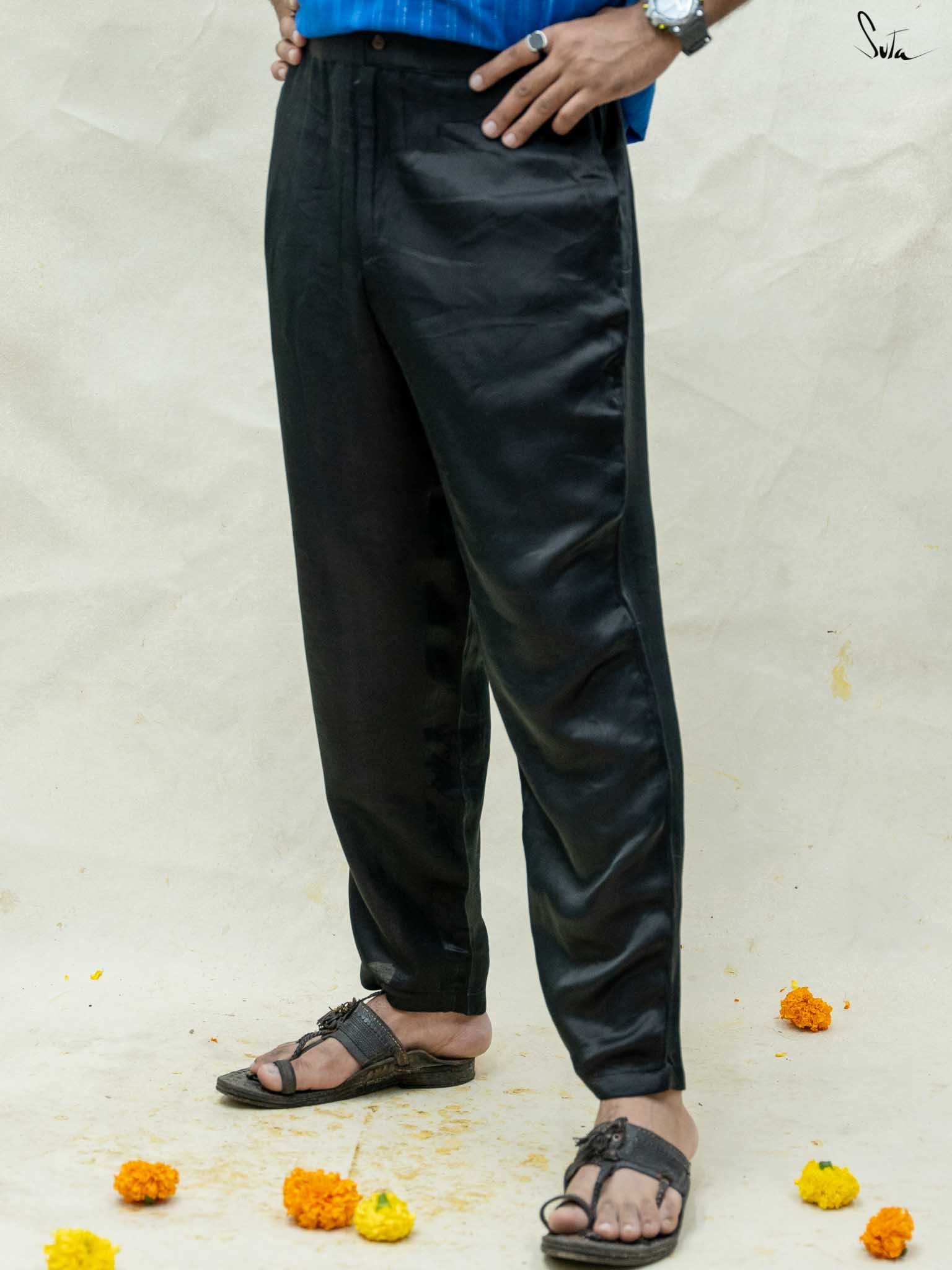 suta.in Black Saaya