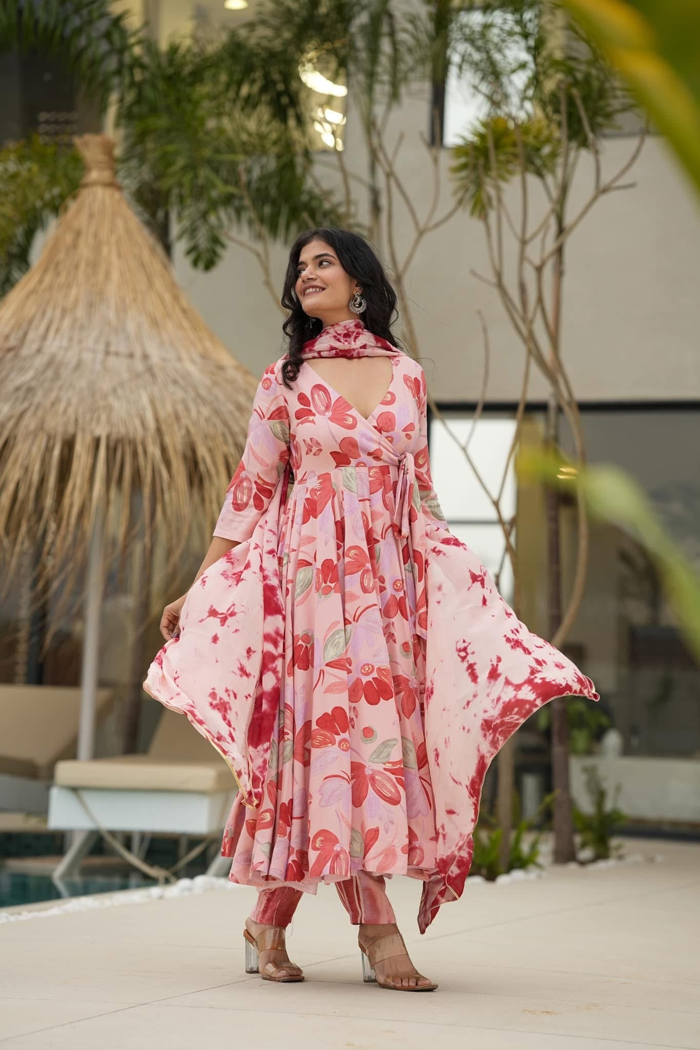 Idaho-o Vrinda floral pink suit set
