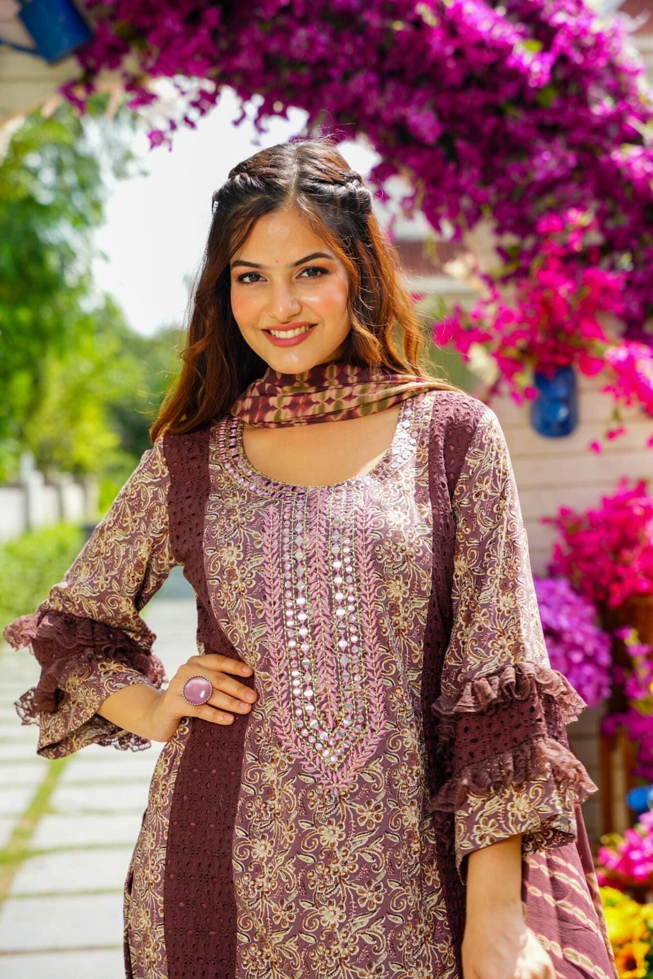 Idaho-o Lavish rayon straight suit set - view 7