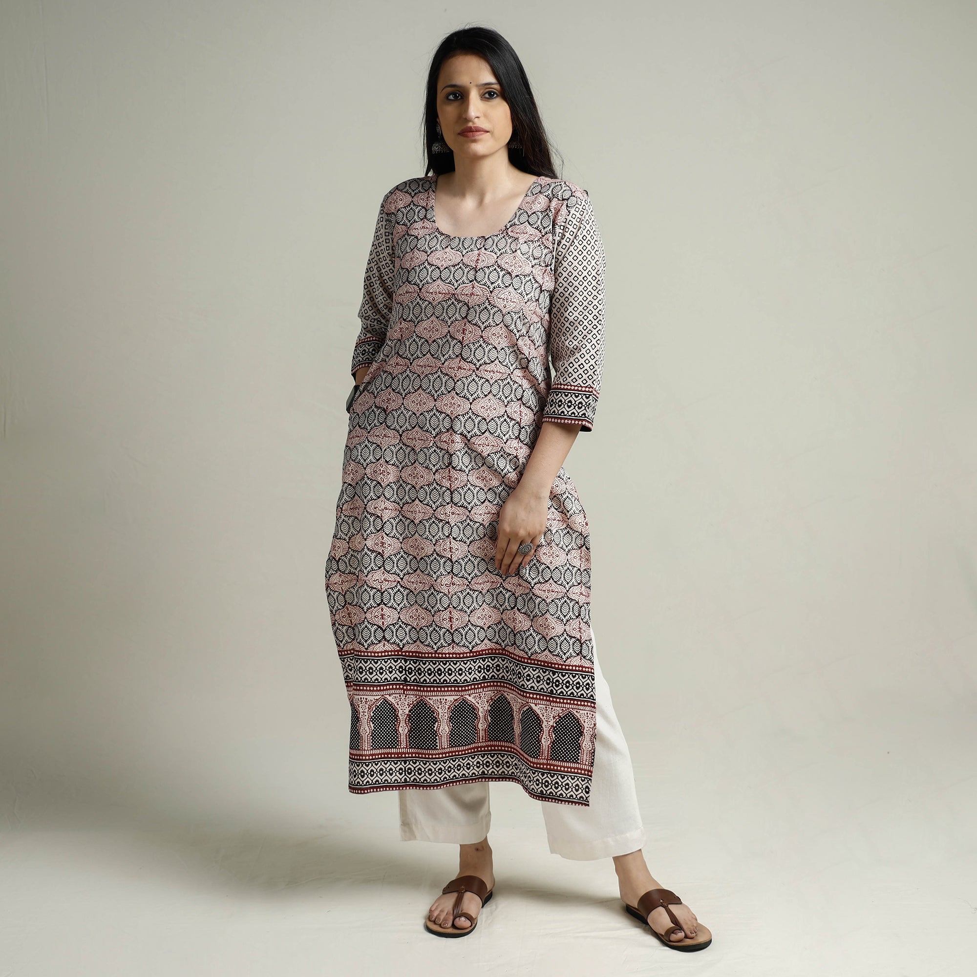ITOKRI CASUALS Black - Block Print Cotton Straight Bagh Kurta - view 2