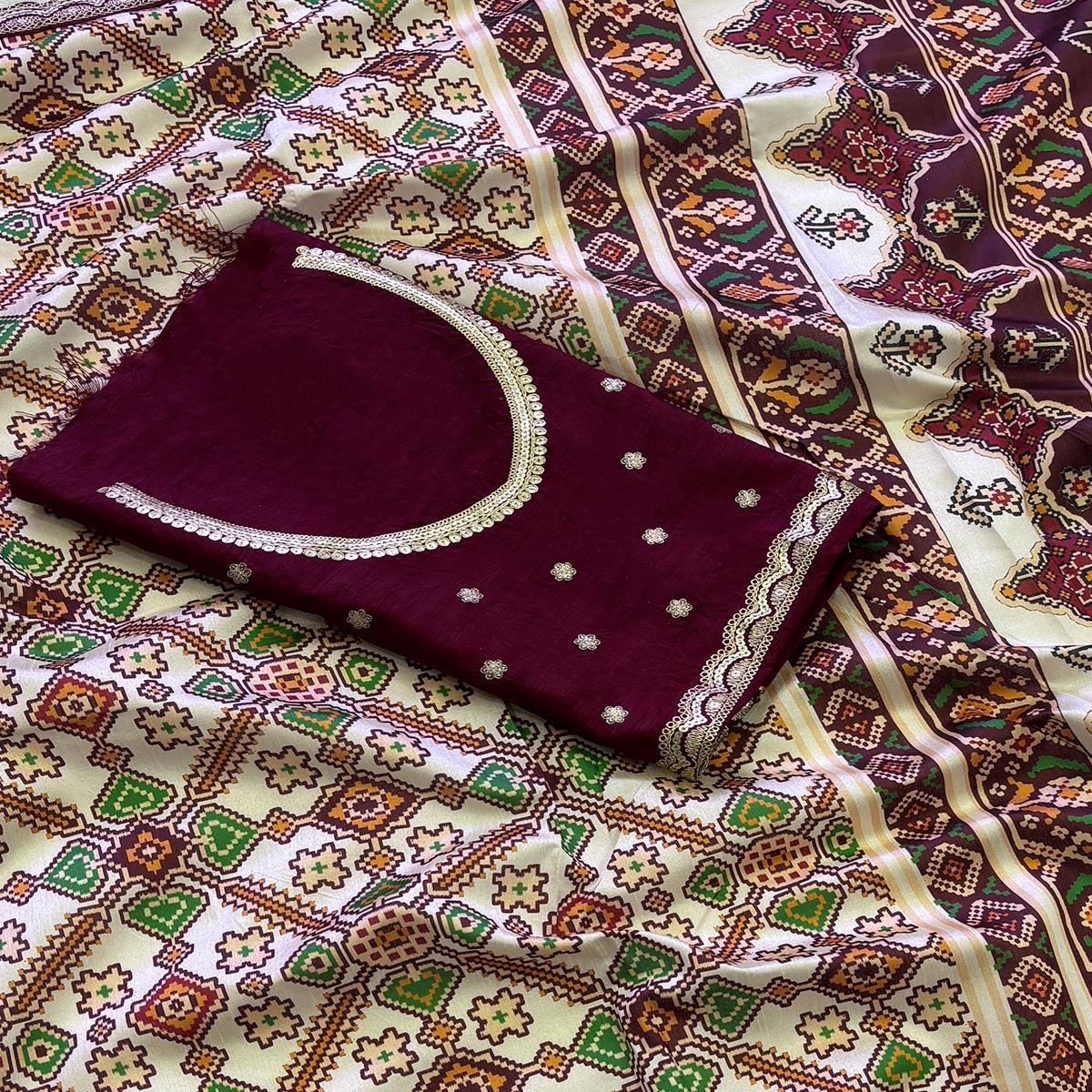 Peachmode Off White Printed Patola Tussar Silk Saree - view 2