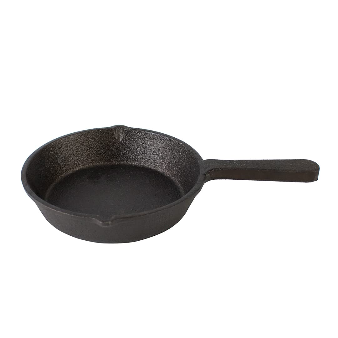 The Better Home Pre Seasoned Cast Iron Fry Pan | Induction Base & Non Stick Pan | Durable Cast Iron Cookware | Non Stick Cookware & Deep Frying Pan | 