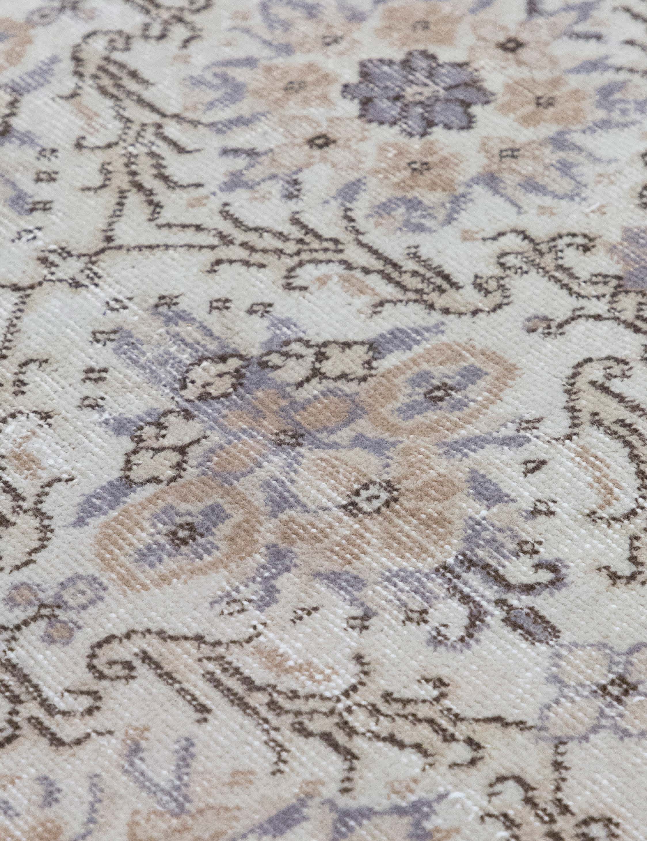 Lulu and Georgia Vintage Turkish Hand-Knotted Wool Rug No. 596, 3'11" x 7'1" - view 2