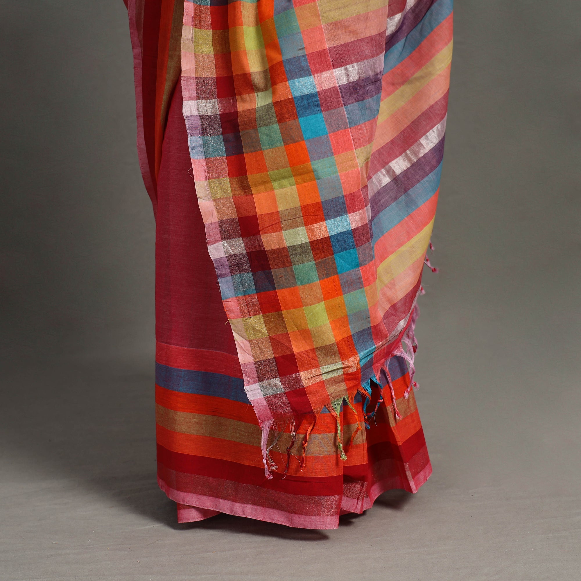 CREYO Zari Stripes Cotton Handloom Saree 21 – Women's - view 6